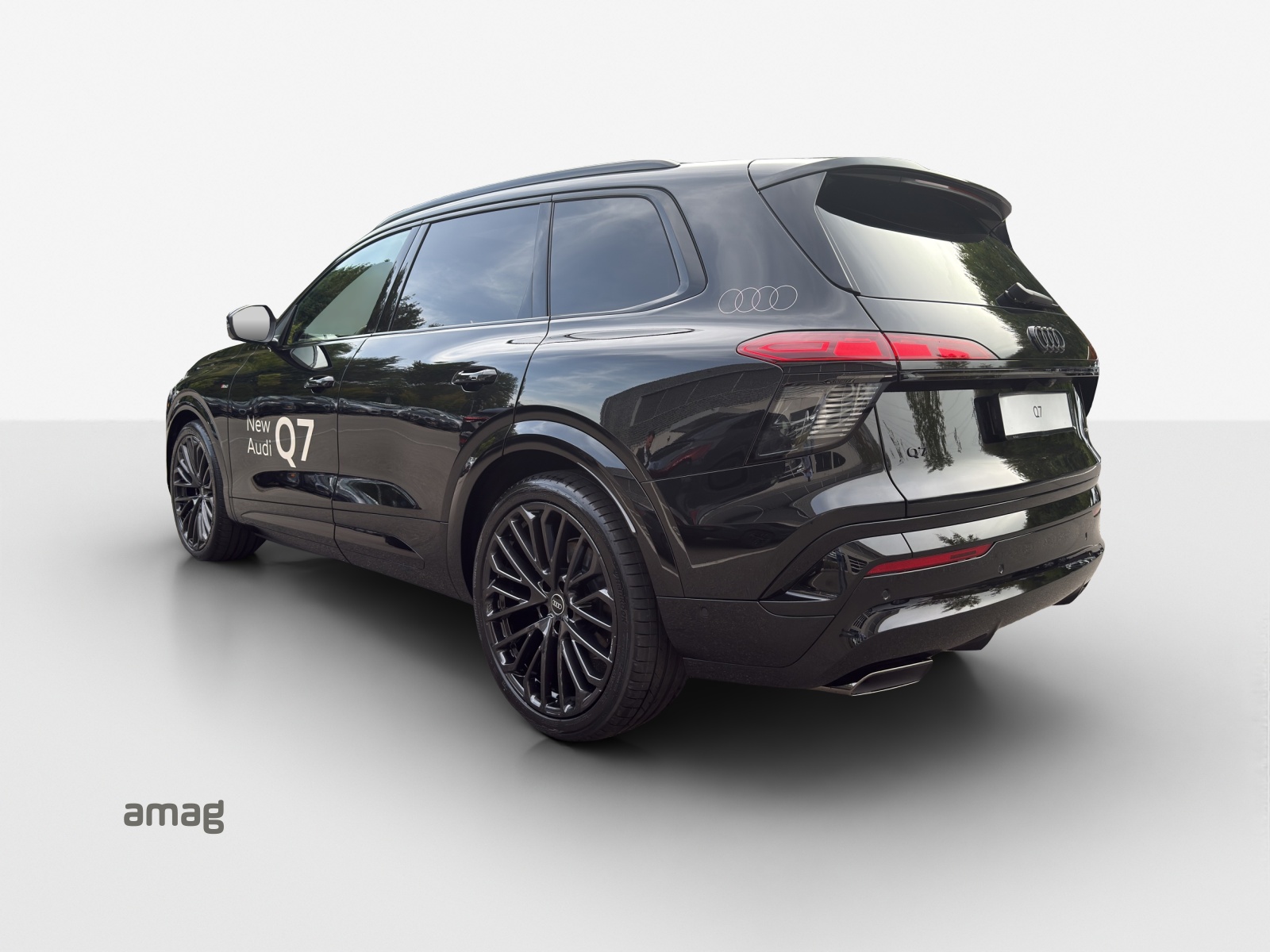 AUDI Q7 SUV TDI quattro 220 kW-showroom-element-2