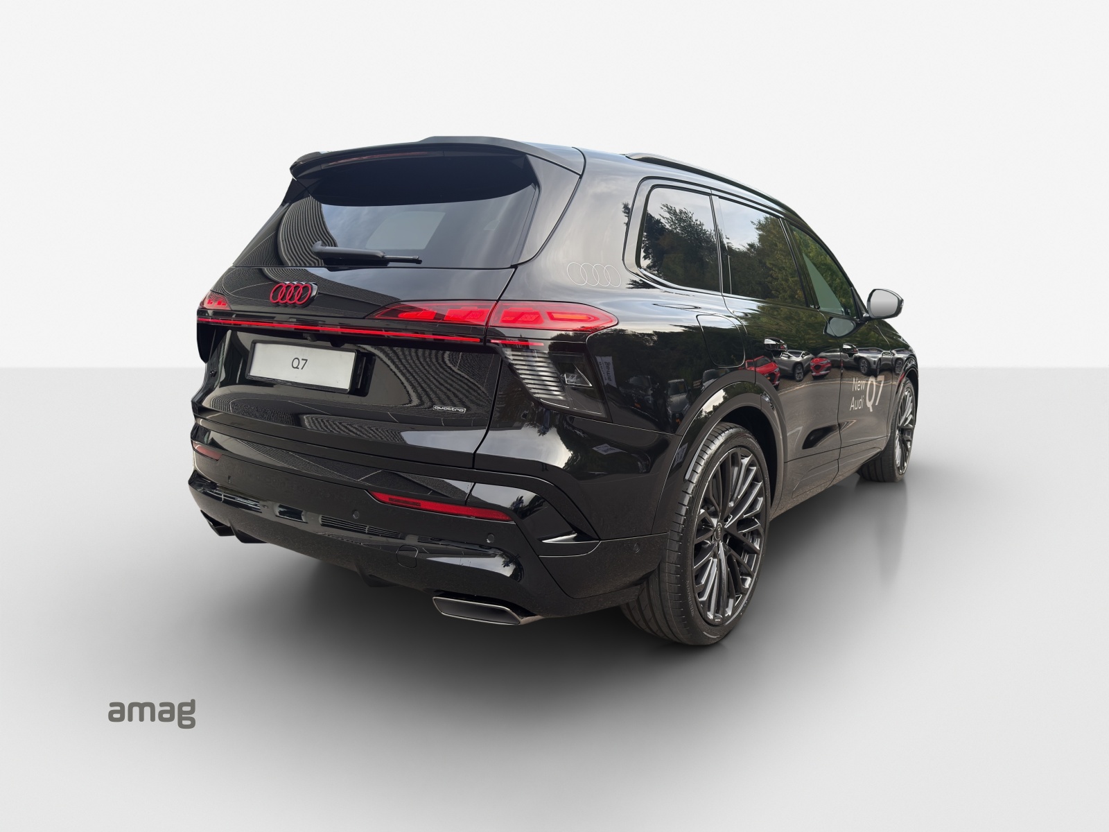 AUDI Q7 SUV TDI quattro 220 kW-image-4