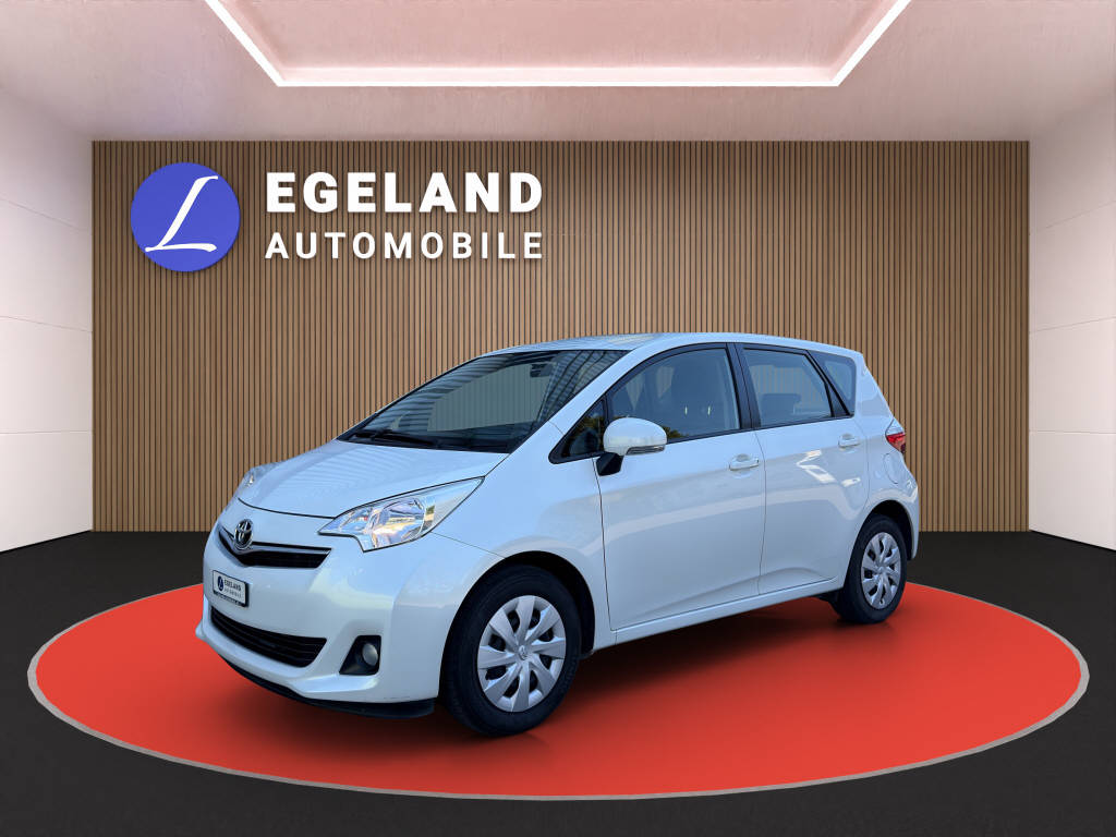 TOYOTA Verso-S 1.33 VVT-i Linea Luna