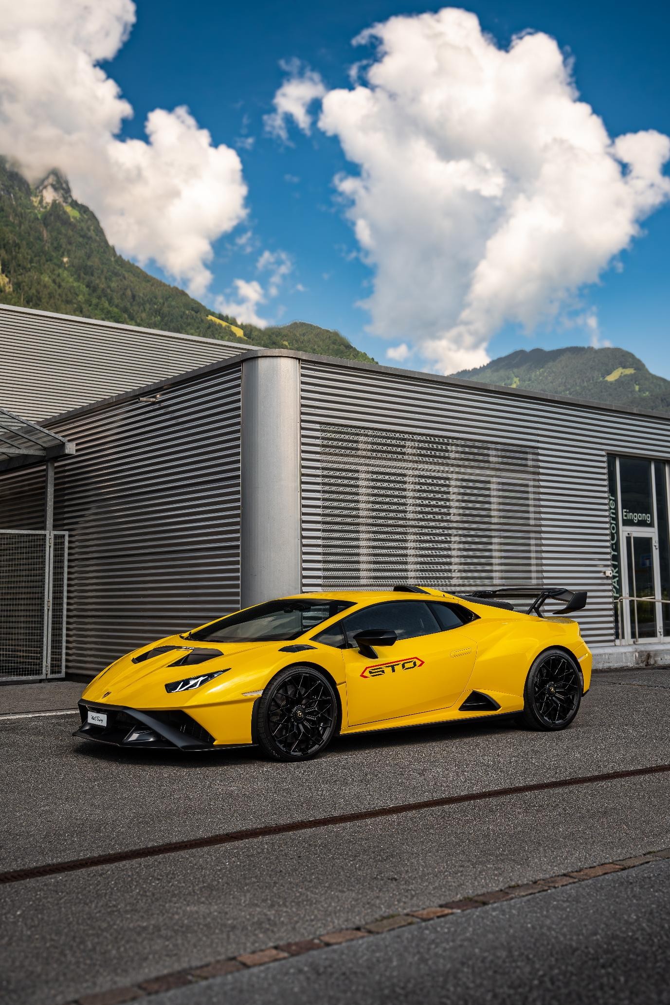 LAMBORGHINI Huracan STO Coupé DCT RWD
