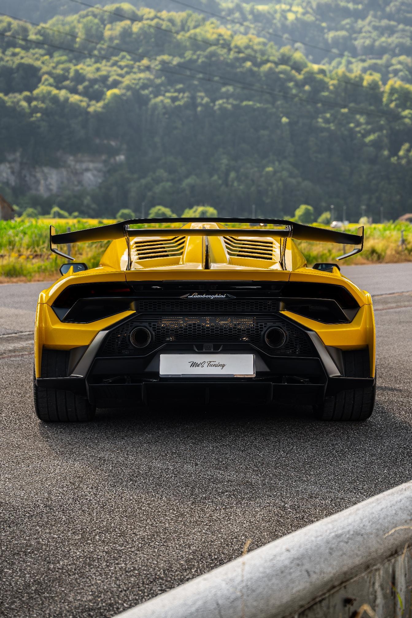 LAMBORGHINI Huracan STO Coupé DCT RWD-showroom-element-3