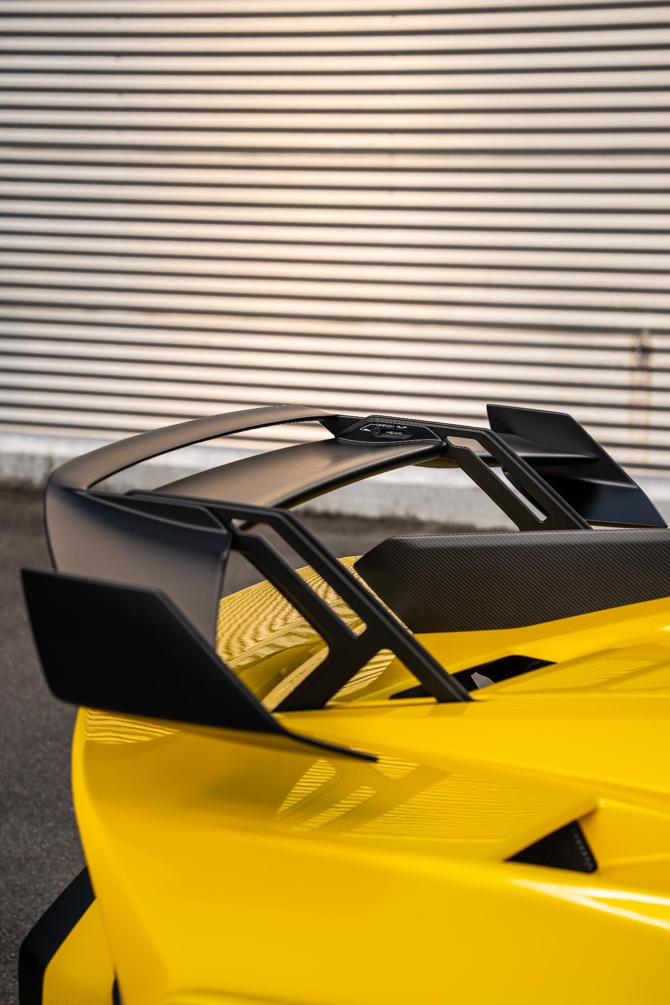 LAMBORGHINI Huracan STO Coupé DCT RWD-image-9