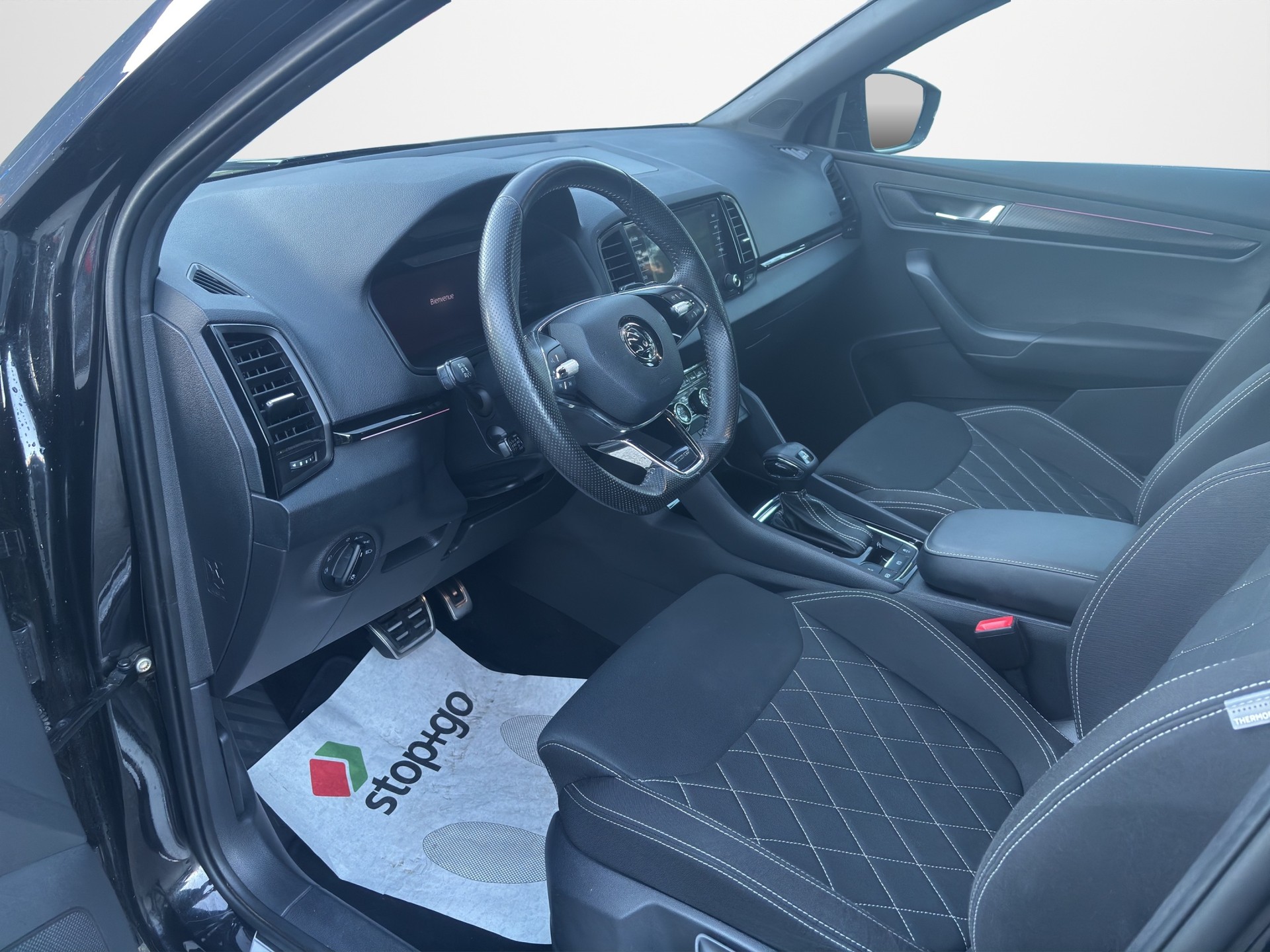 SKODA Karoq 1.5 TSI ACT SportLine DSG-image-8