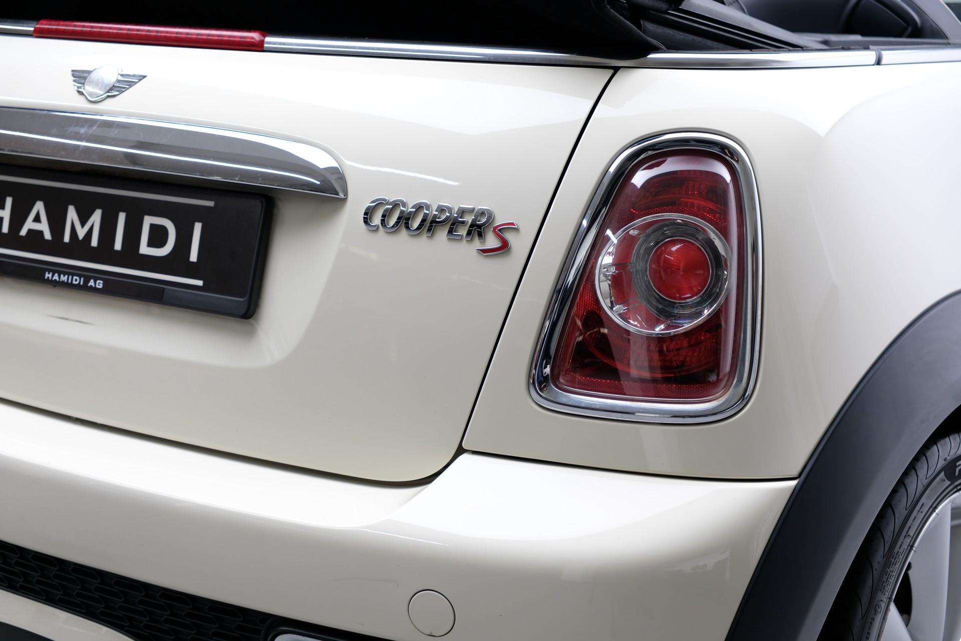 MINI Cooper S Cabriolet-image-5