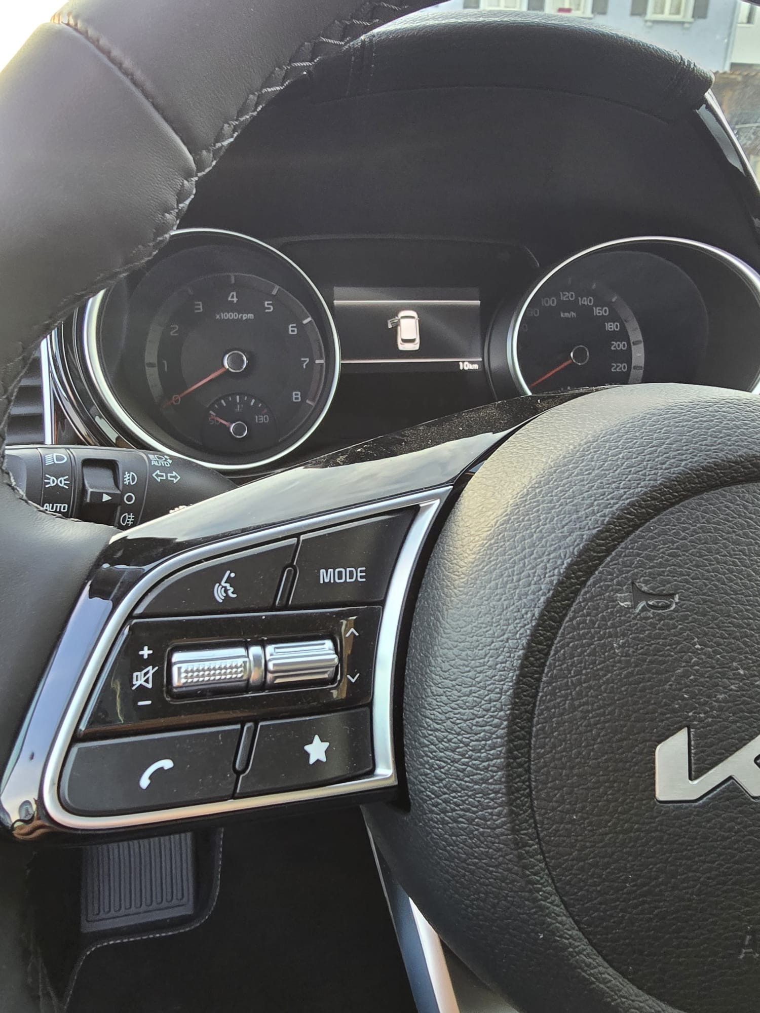 KIA Ceed 1.5 T-GDi MHEV Power DCT-image-16