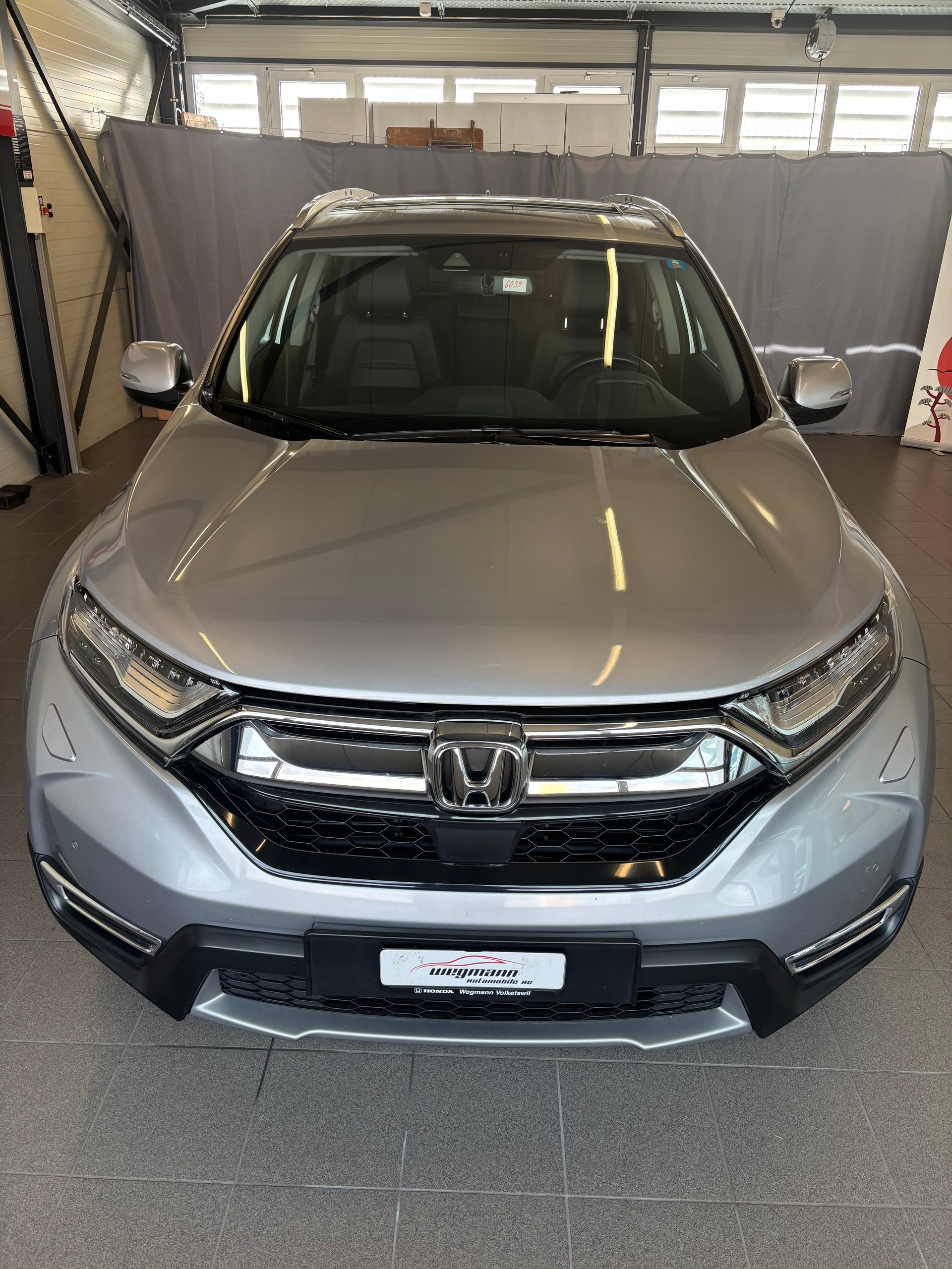 HONDA CR-V 1.5 i-VTEC Executive 4WD Automatic-showroom-element-1