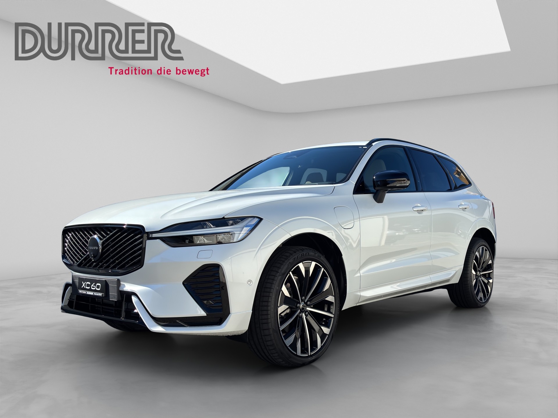 VOLVO XC60 2.0 T6 TE Ultra Dark eAWD