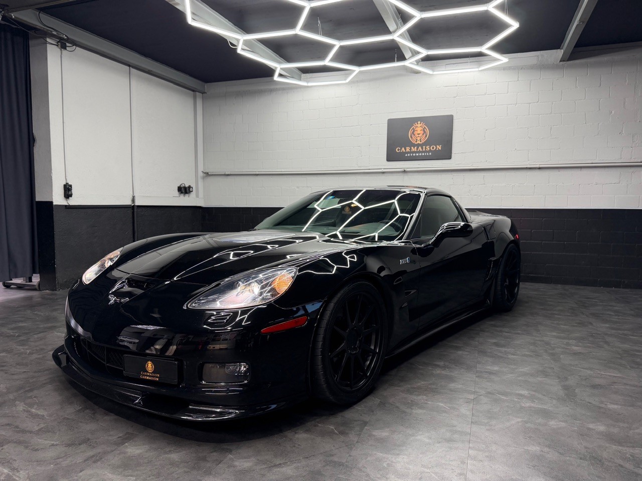 CHEVROLET Corvette ZR1 | Carbon | Keramik | Poleposition Recaro Sitze | Bilstein | ADV1 7.1 Wheels | Puures V8 Monster-showroom-element-2