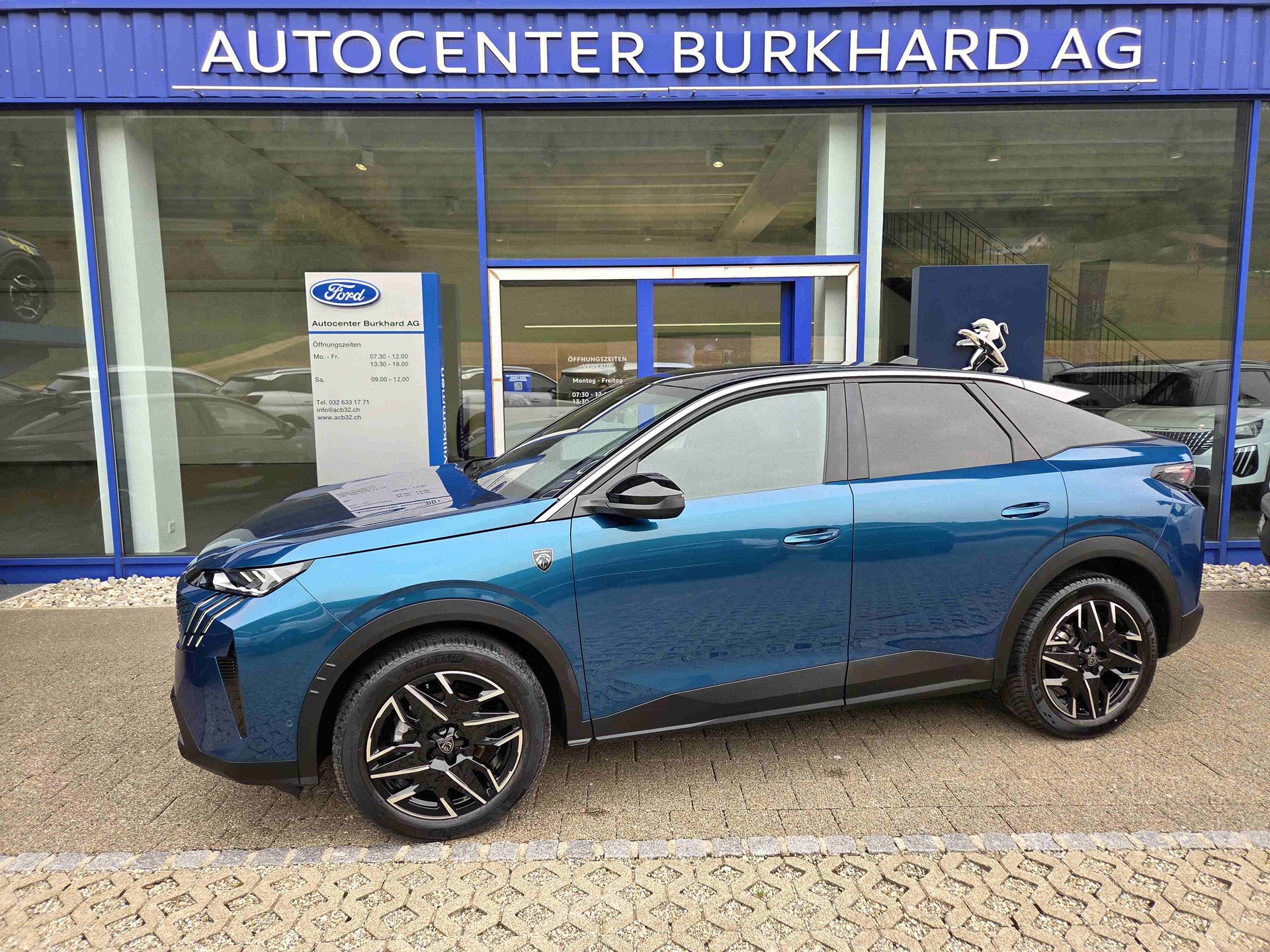PEUGEOT 3008 1.2 Hybrid GT