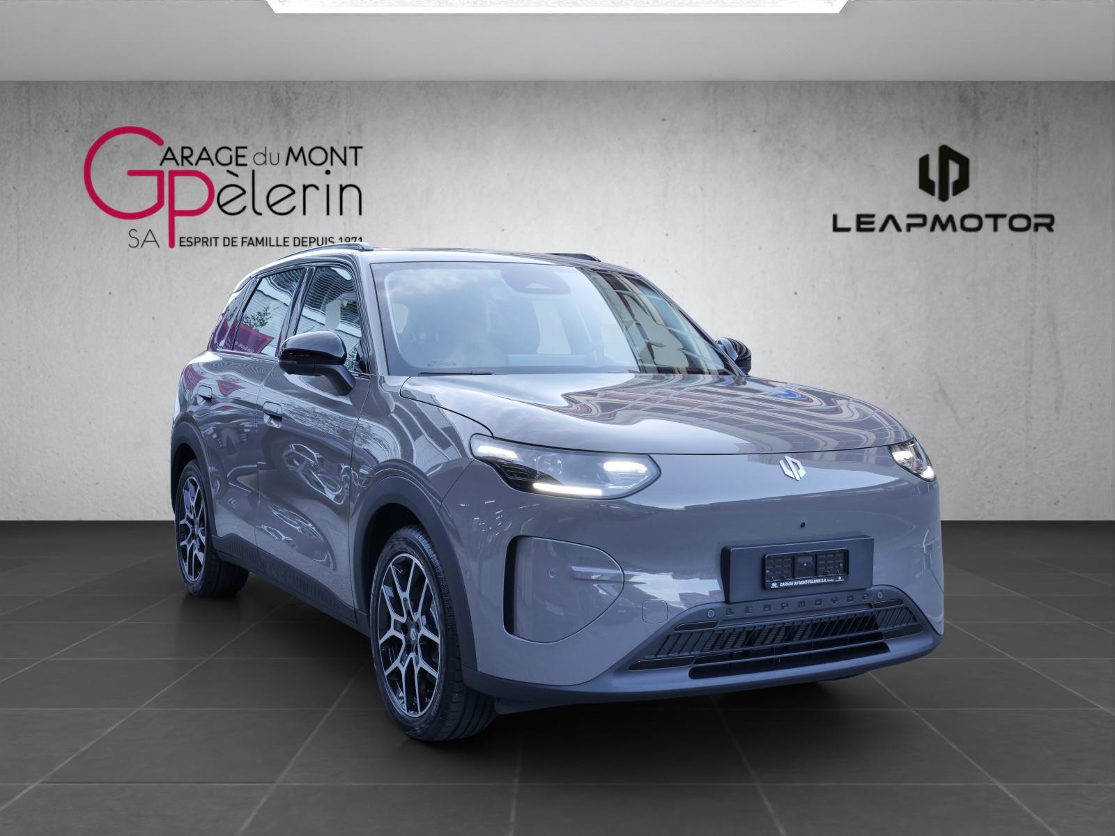 LEAPMOTOR B03X EV-image-4