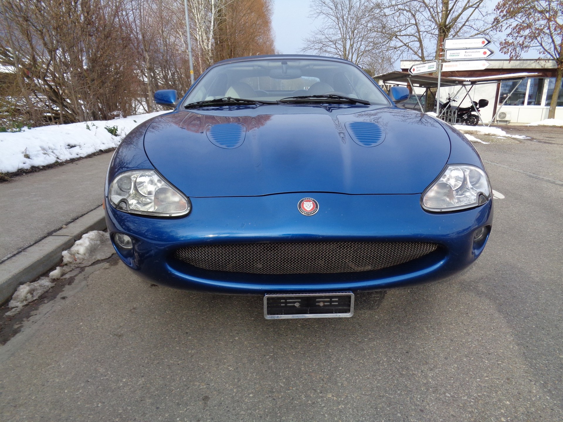 JAGUAR XKR S/C Convertible-image-1