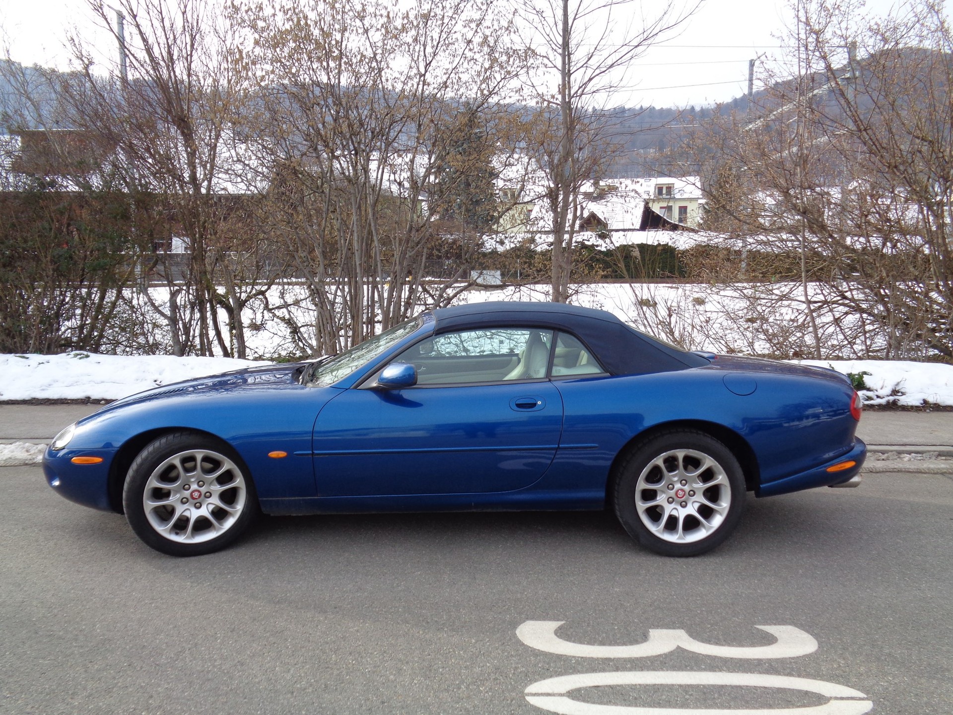 JAGUAR XKR S/C Convertible-image-3