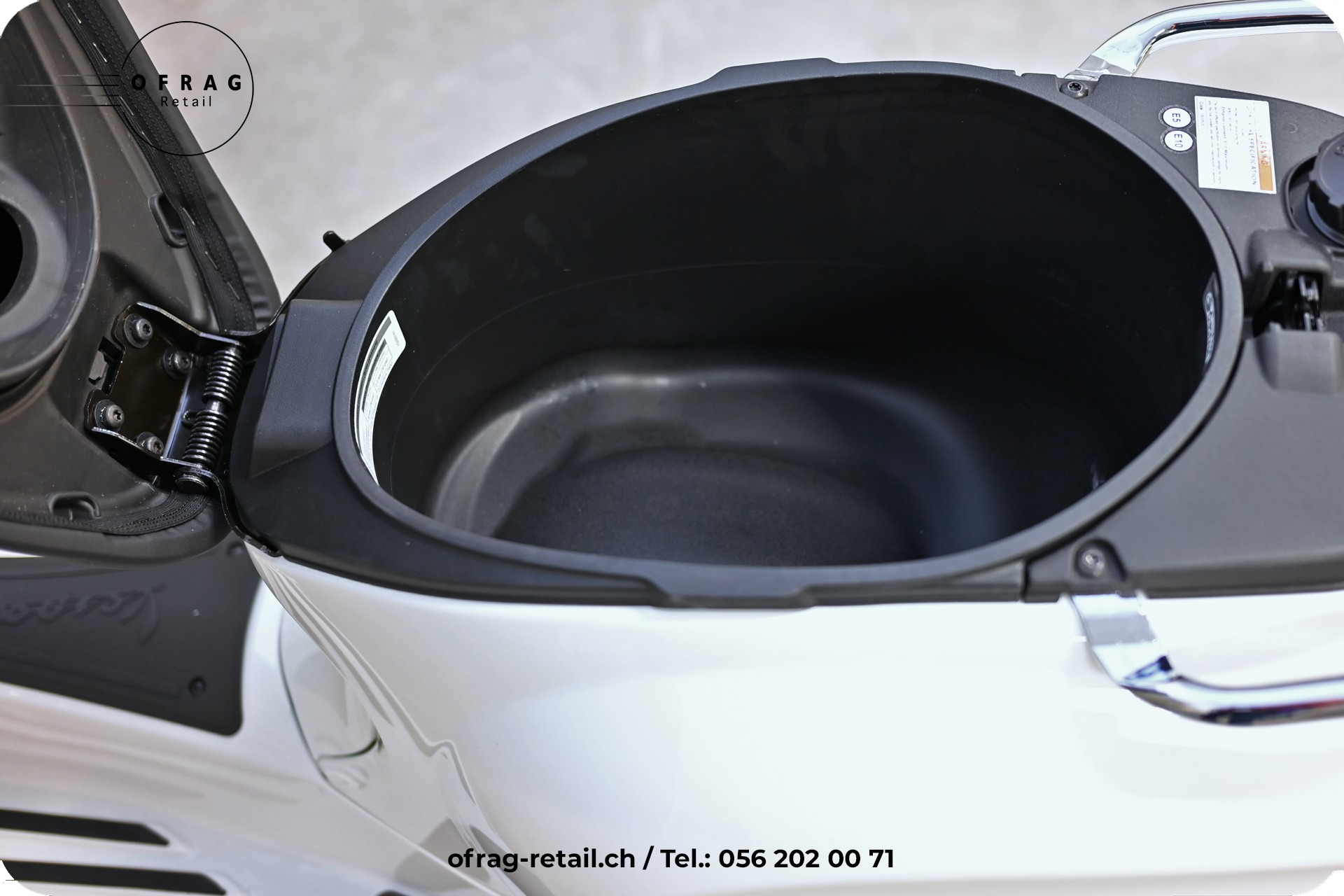 PIAGGIO Vespa Primavera 125 AKTION TOPCASE geschenkt-image-5