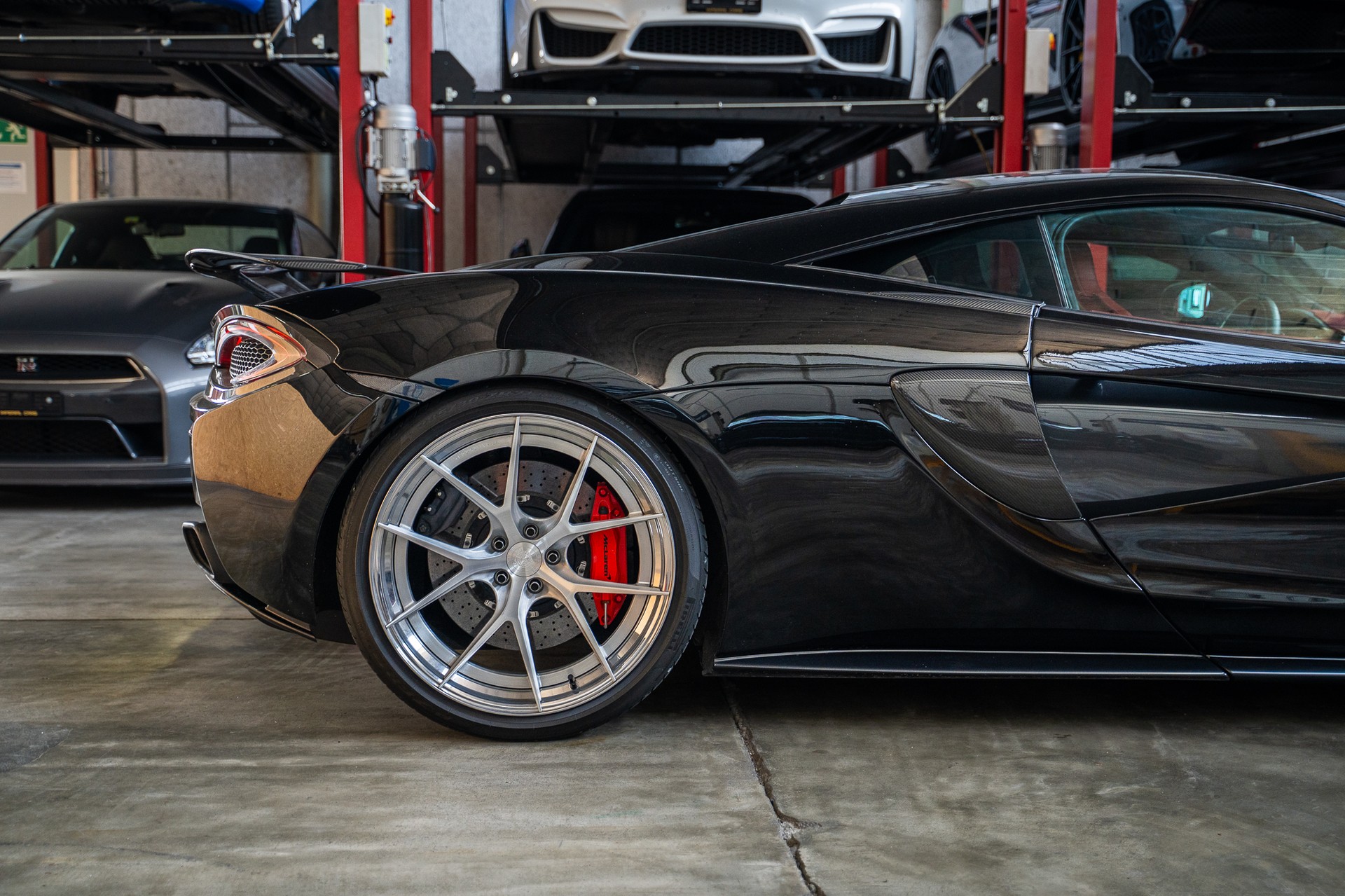 McLAREN 570S Coupé 3.8 V8 SSG-image-7