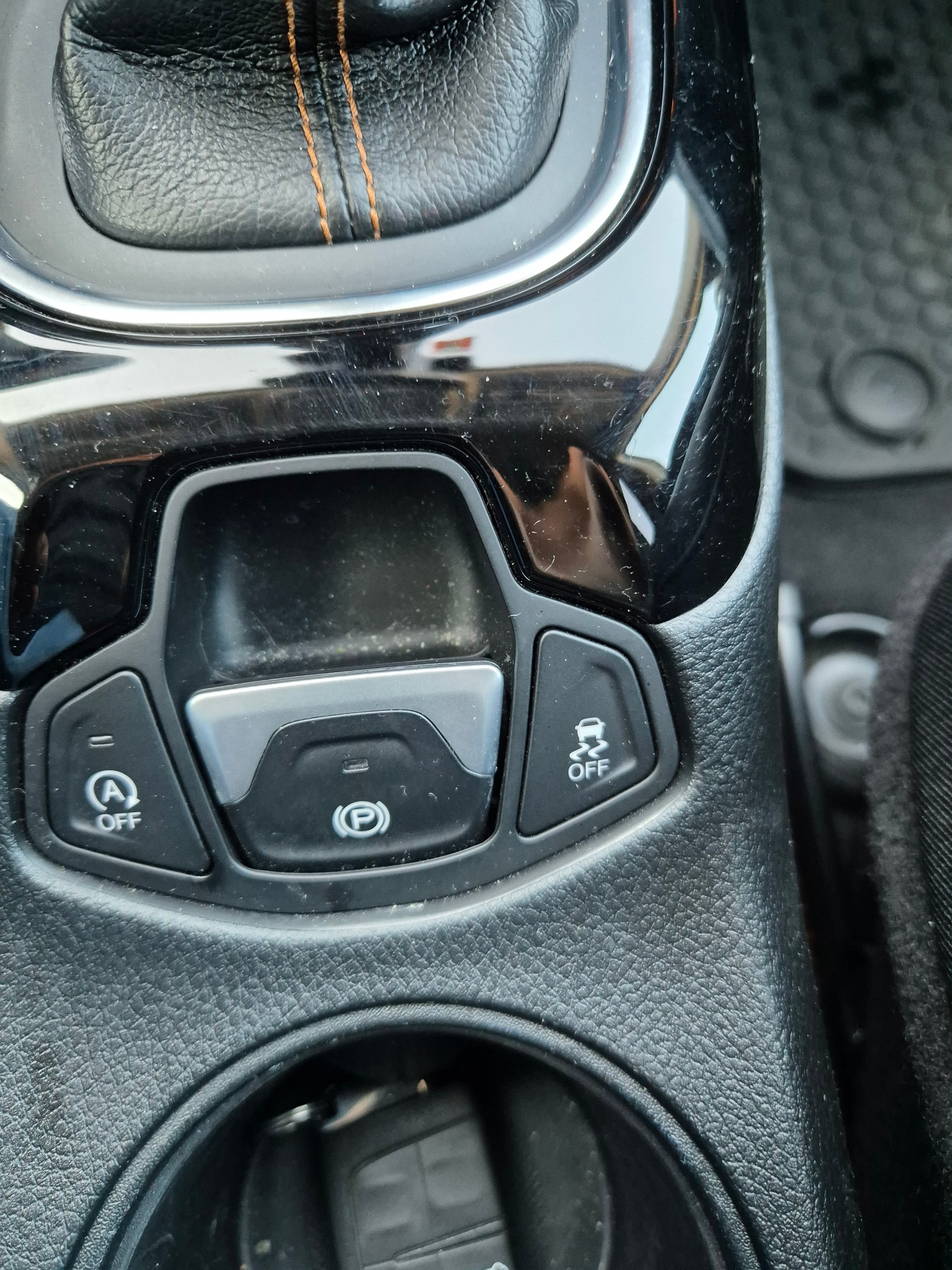 JEEP Compass 1.4 Turbo Limited AWD 9ATX-image-11