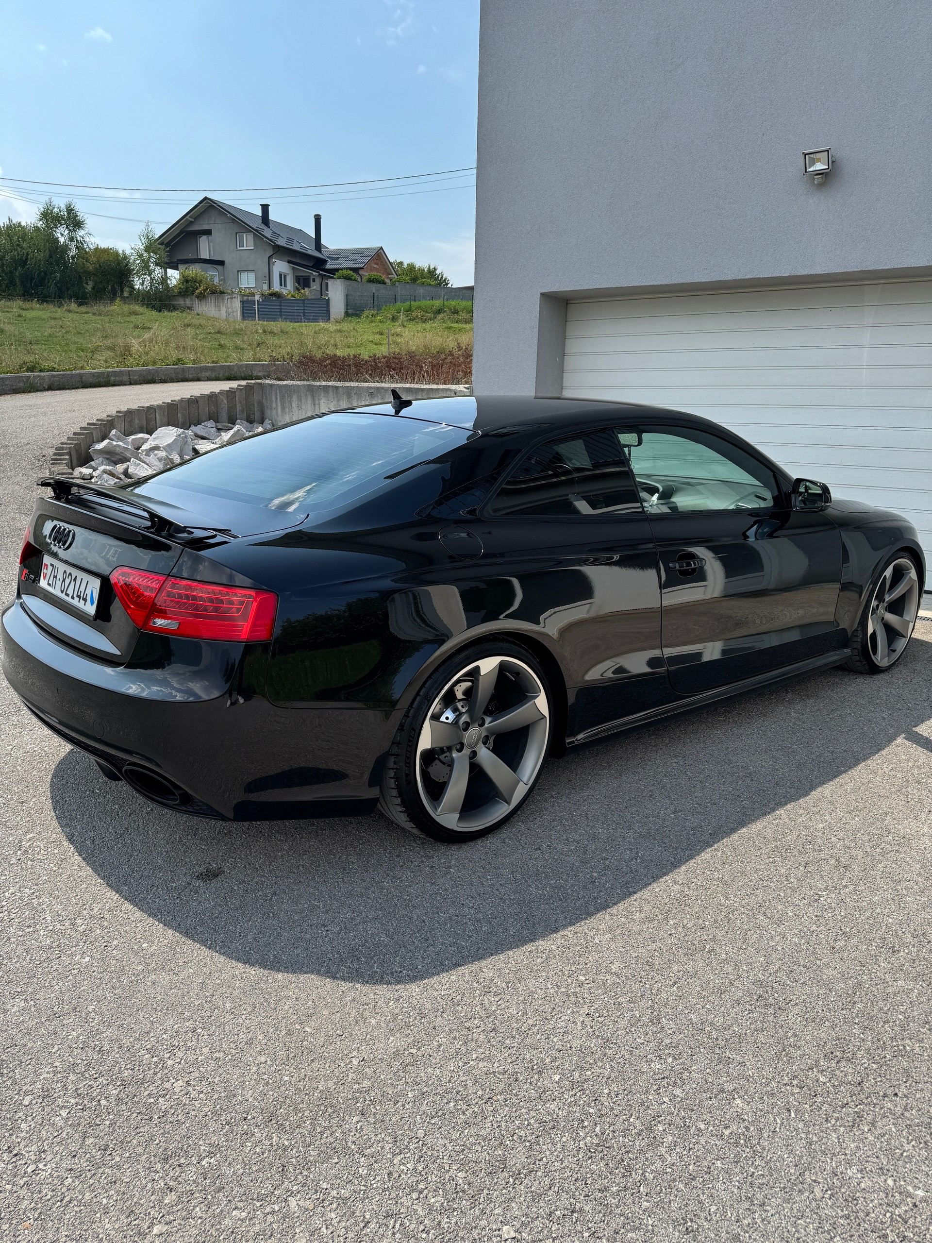 AUDI RS5 Coupé 4.2 FSI quattro S-tronic, *CAPRISTO-Abgasanlage | Vollausstattung | frisch ab Liebhaberservice (17‘000.-)*-image-6