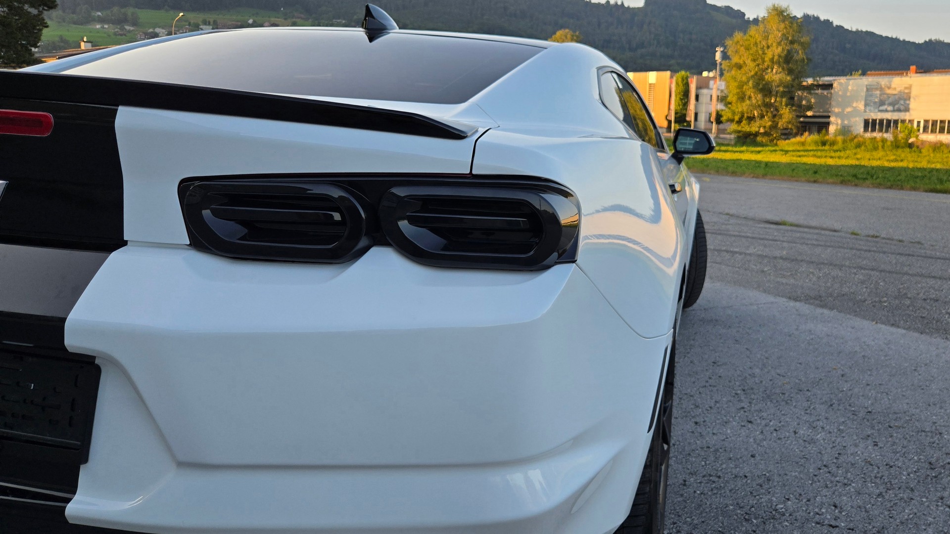 CHEVROLET CAMARO-image-12