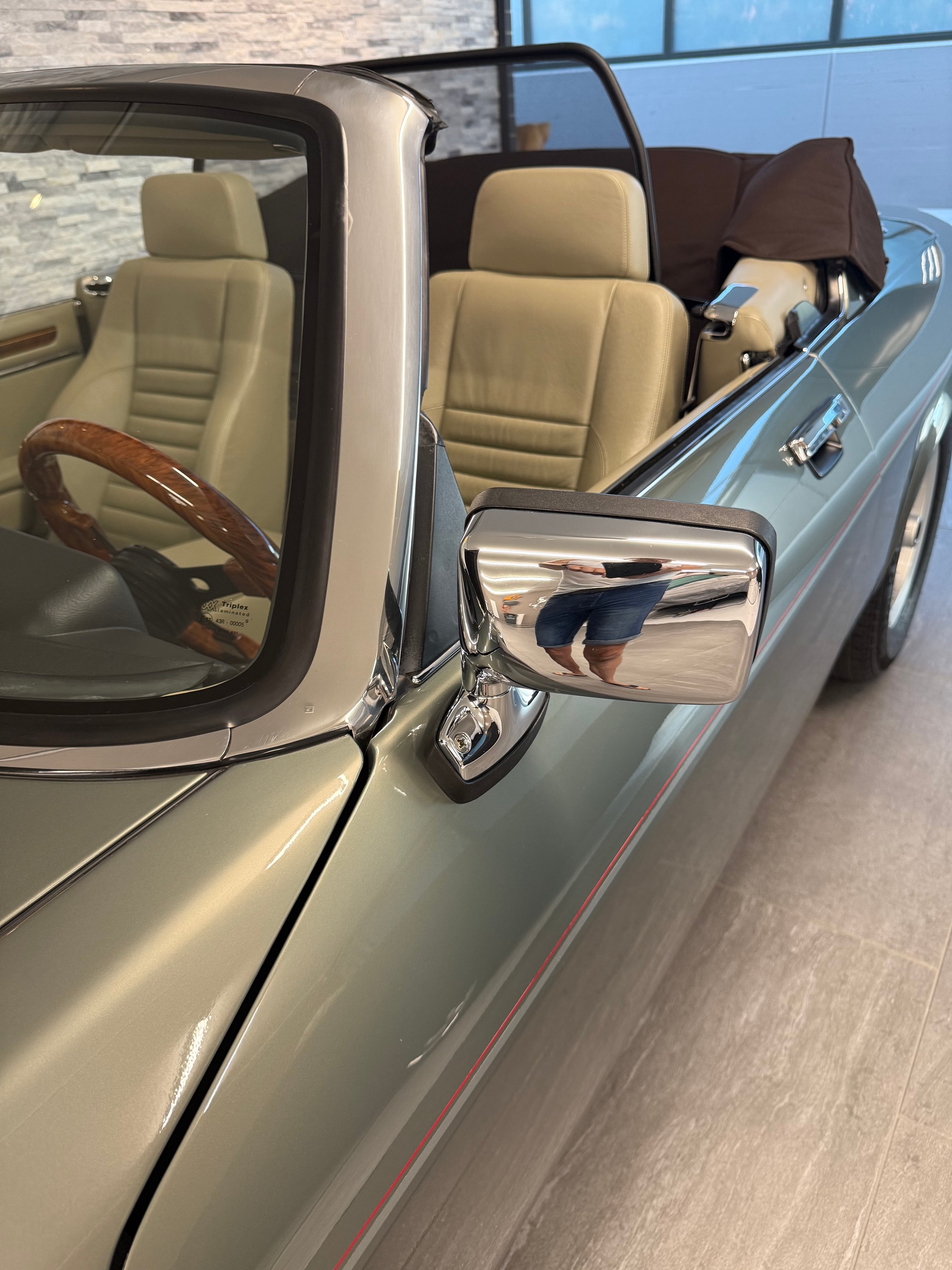 JAGUAR XJS 5.3 V12 Convertible-image-24