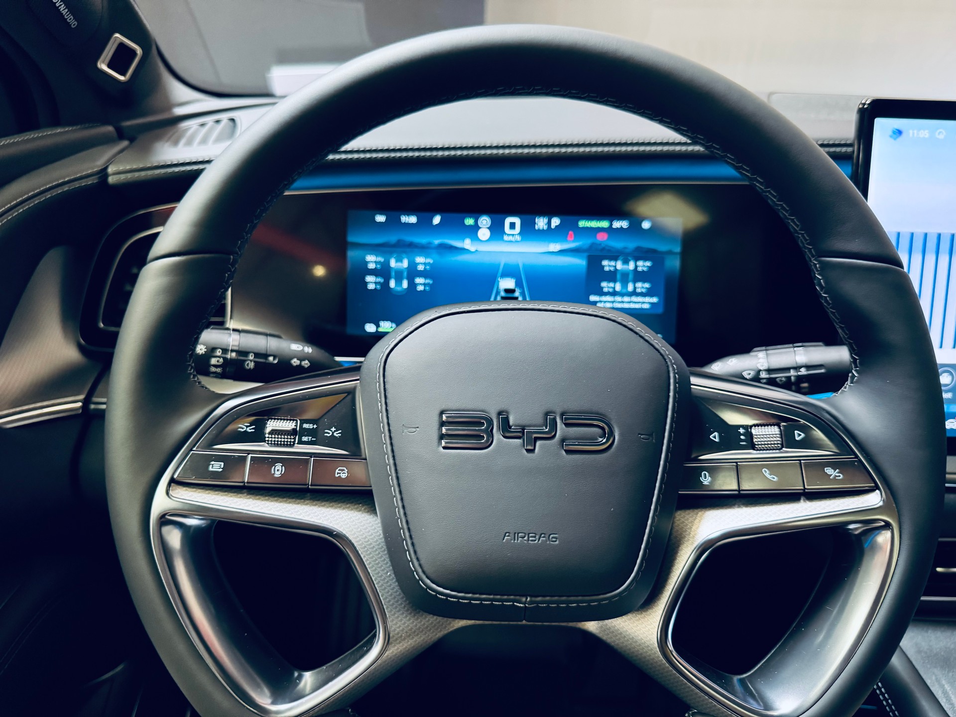 BYD Sealion 7 91,3 kWh Excellence AWD-image-15