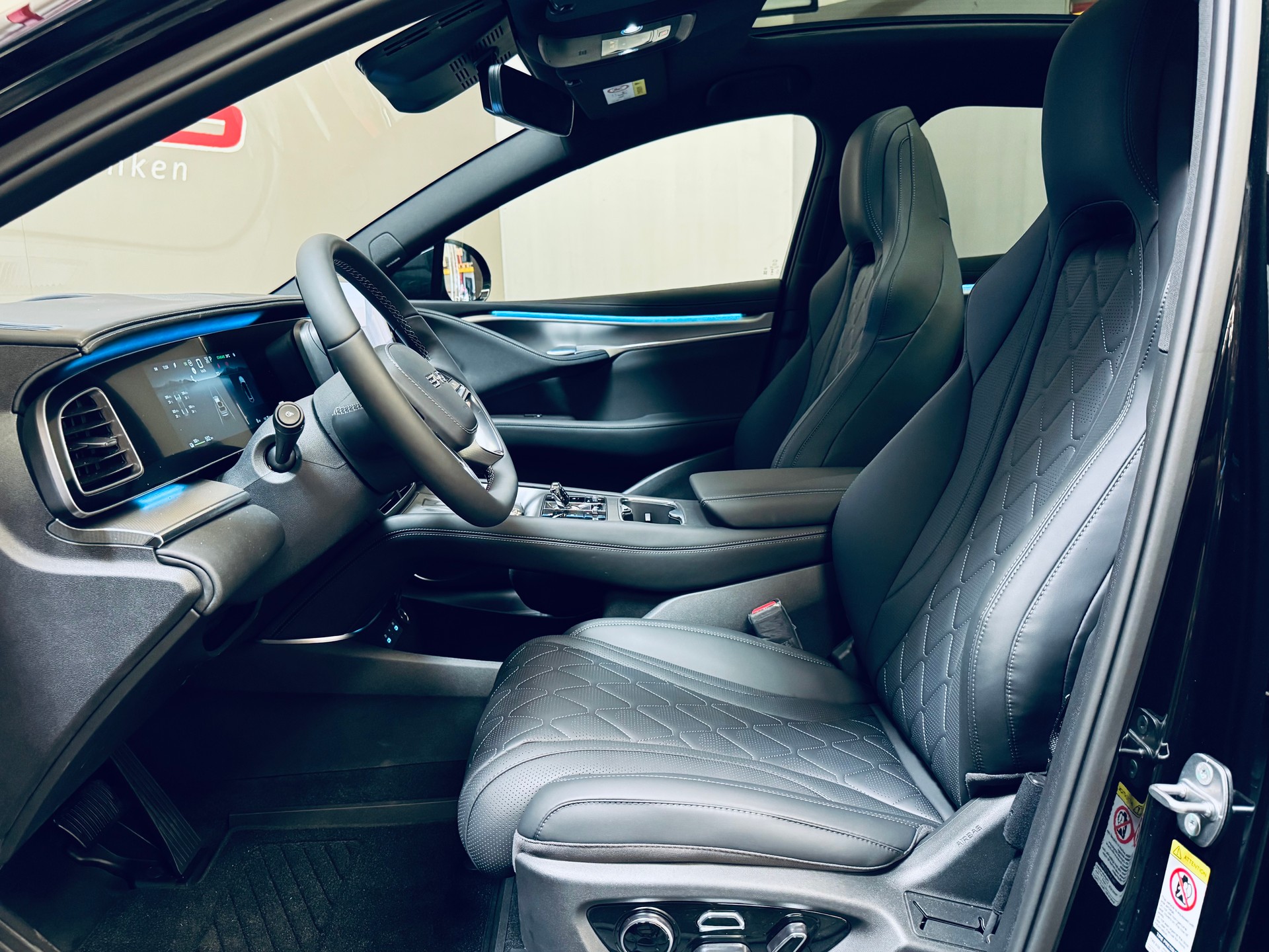 BYD Sealion 7 91,3 kWh Excellence AWD-image-11