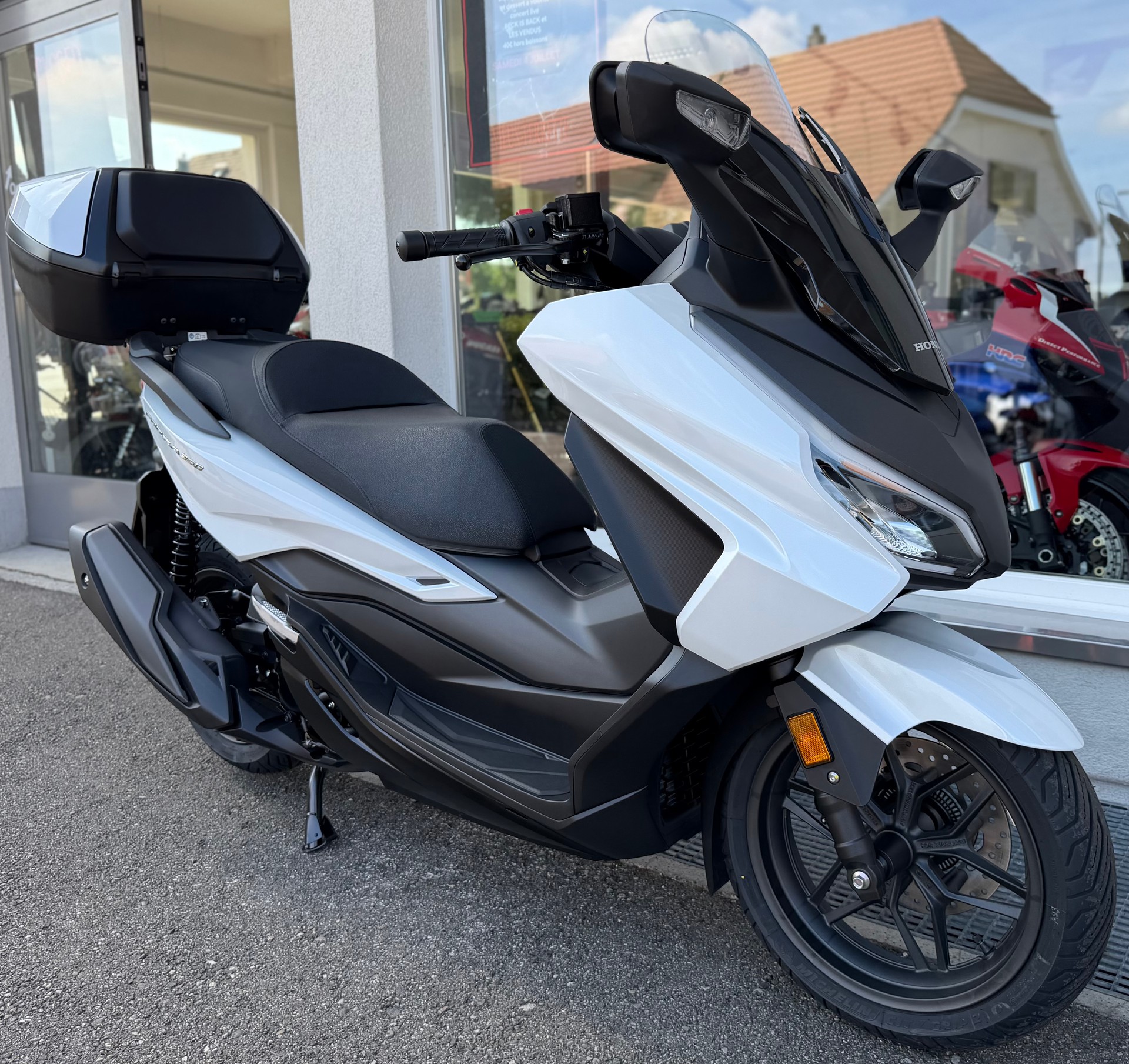 HONDA Forza 350 Smart Top Box 2026-image-9