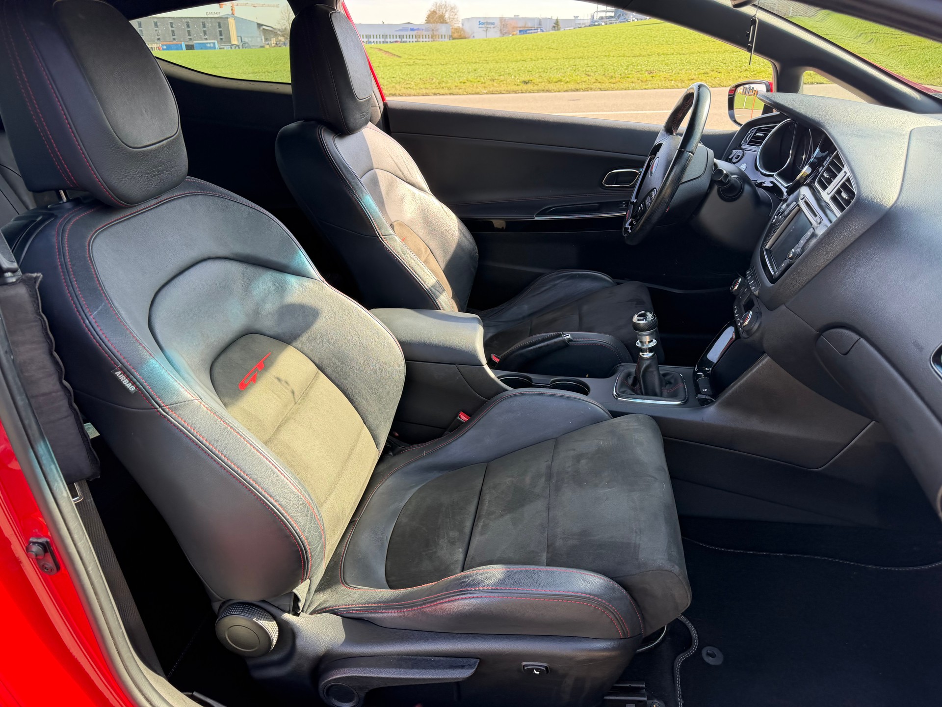 KIA Pro_Cee'd 1.6 GDi Turbo GT-image-7