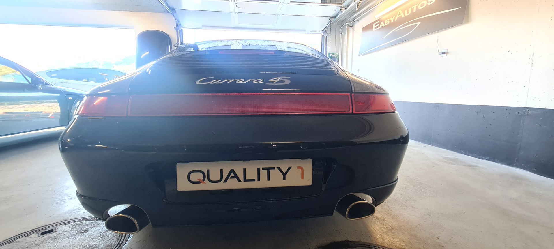 PORSCHE 911 Carrera 4 S Manuelle 320CV-image-9