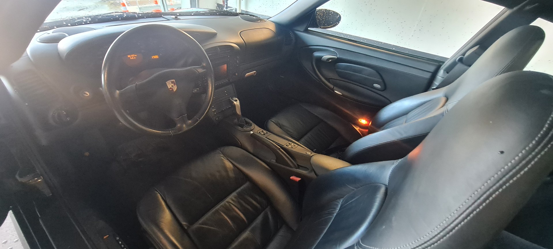PORSCHE 911 Carrera 4 S Manuelle 320CV-image-11