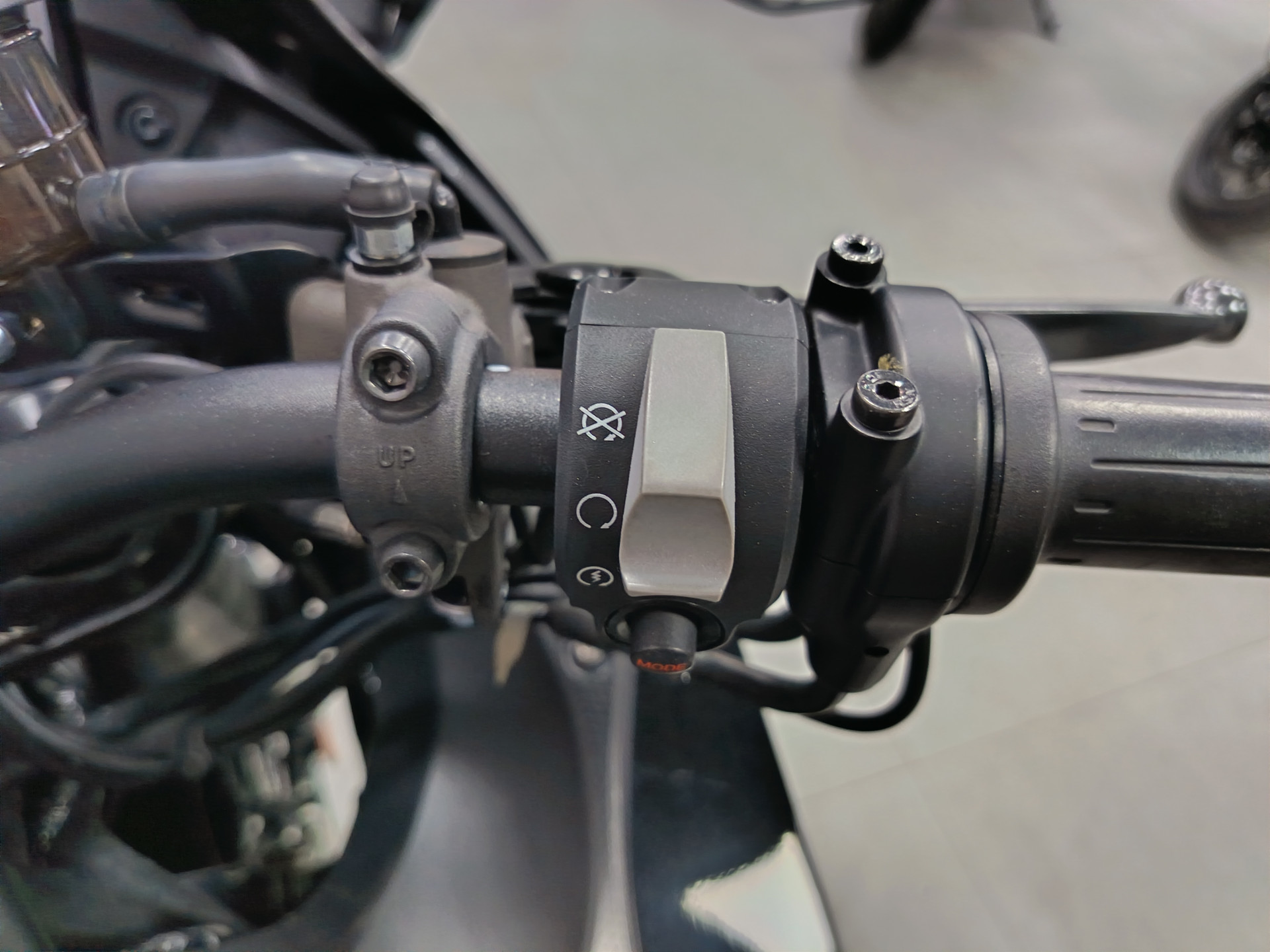 KAWASAKI Ninja H2 SX SE+ Performance Tourer-image-7