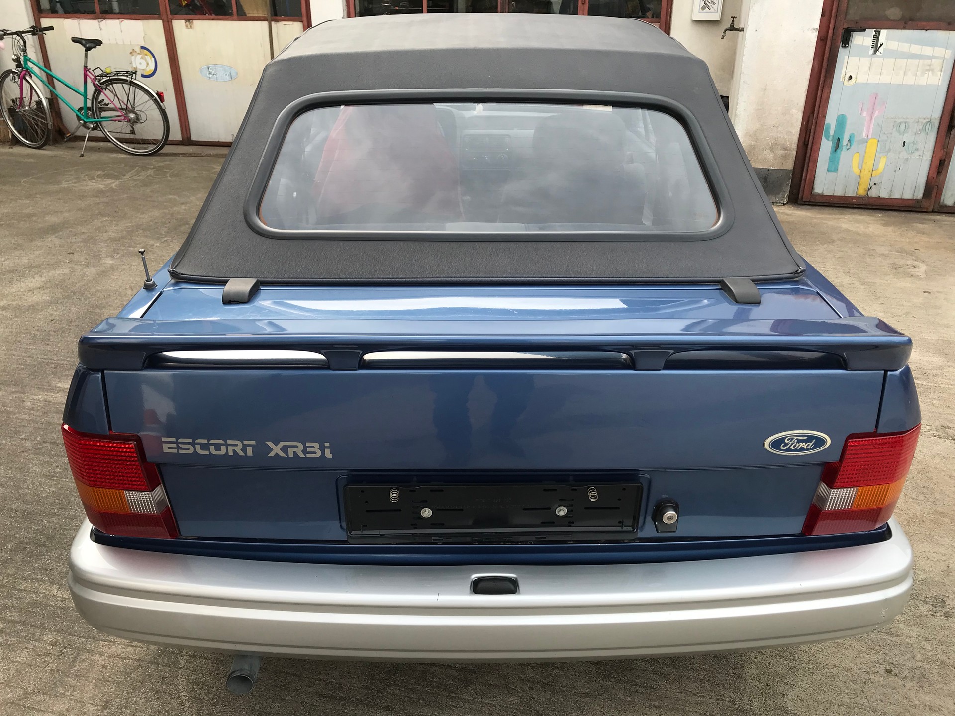 FORD Escort 1600 XR3i-image-3
