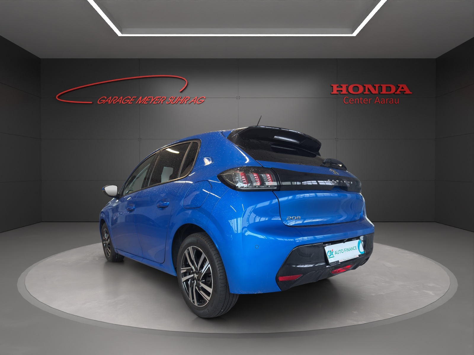 PEUGEOT 208 1.2 PureTech 100 Allure-image-4