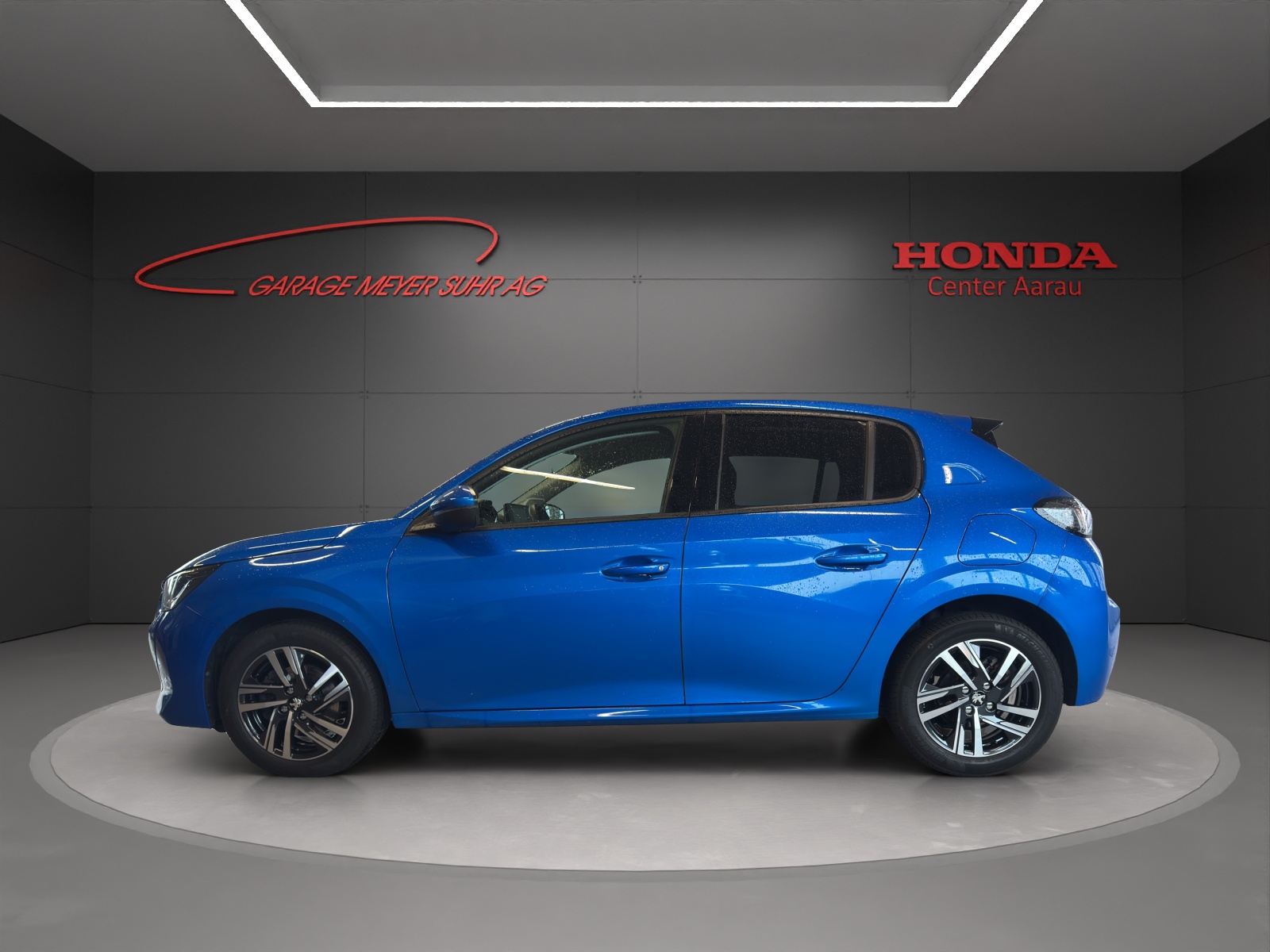 PEUGEOT 208 1.2 PureTech 100 Allure-image-3