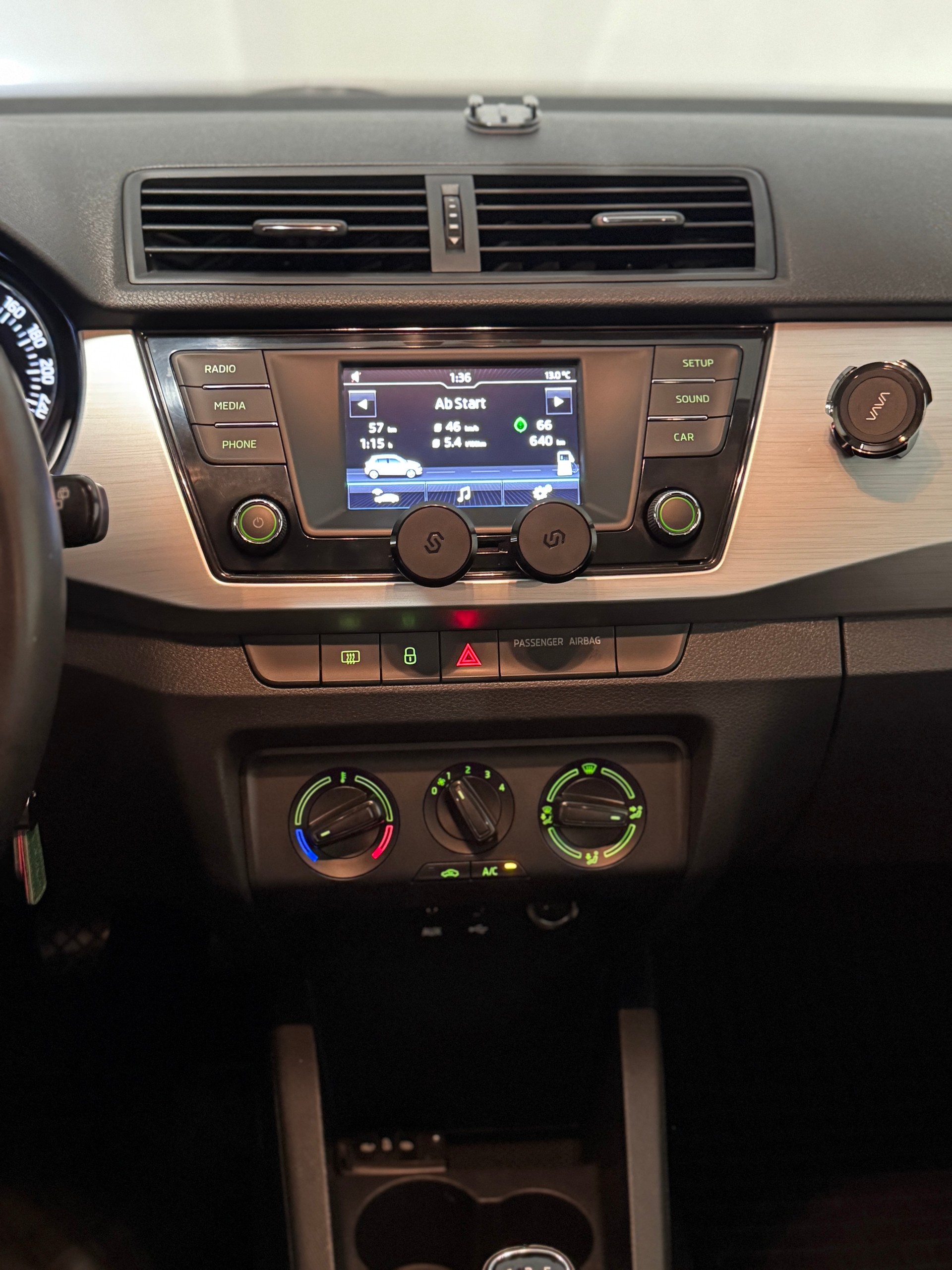 SKODA Fabia 1.0 MPI Ambition-image-11