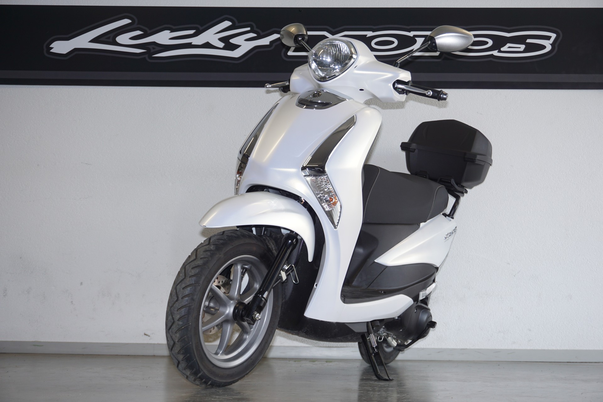 YAMAHA D'elight LTS 125-image-2