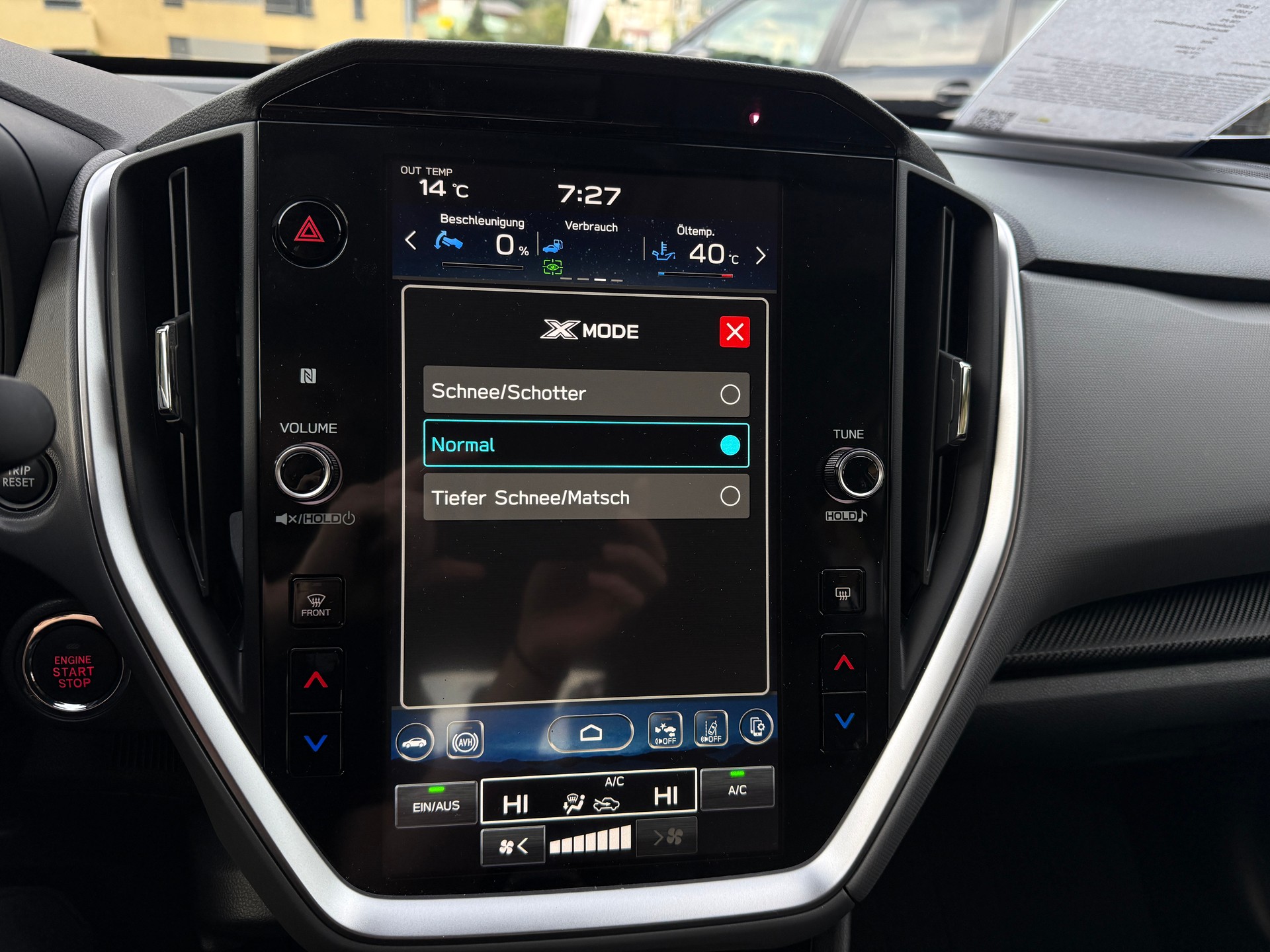 SUBARU Crosstrek 2.0i e-Boxer Swiss Plus-image-12