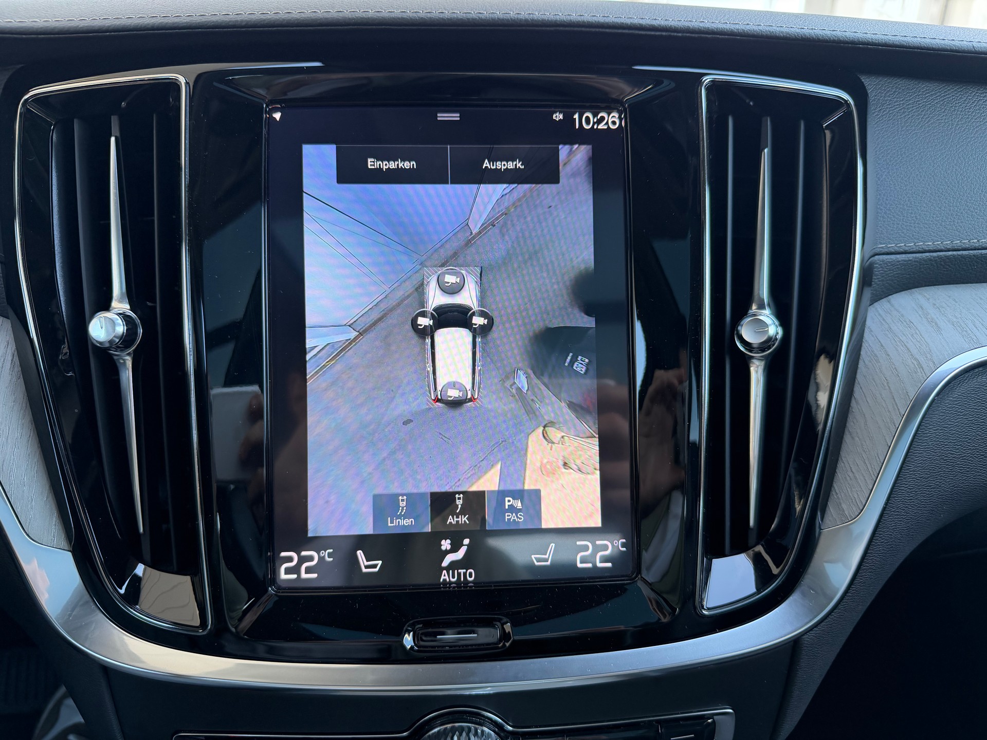 VOLVO V60 Cross Country B4 Diesel Mild Hybrid AWD Geartronic-image-14