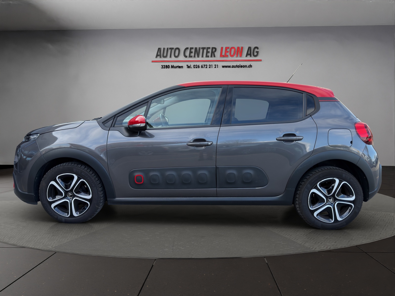 CITROEN C3 1.2i PureTech Shine-showroom-element-2