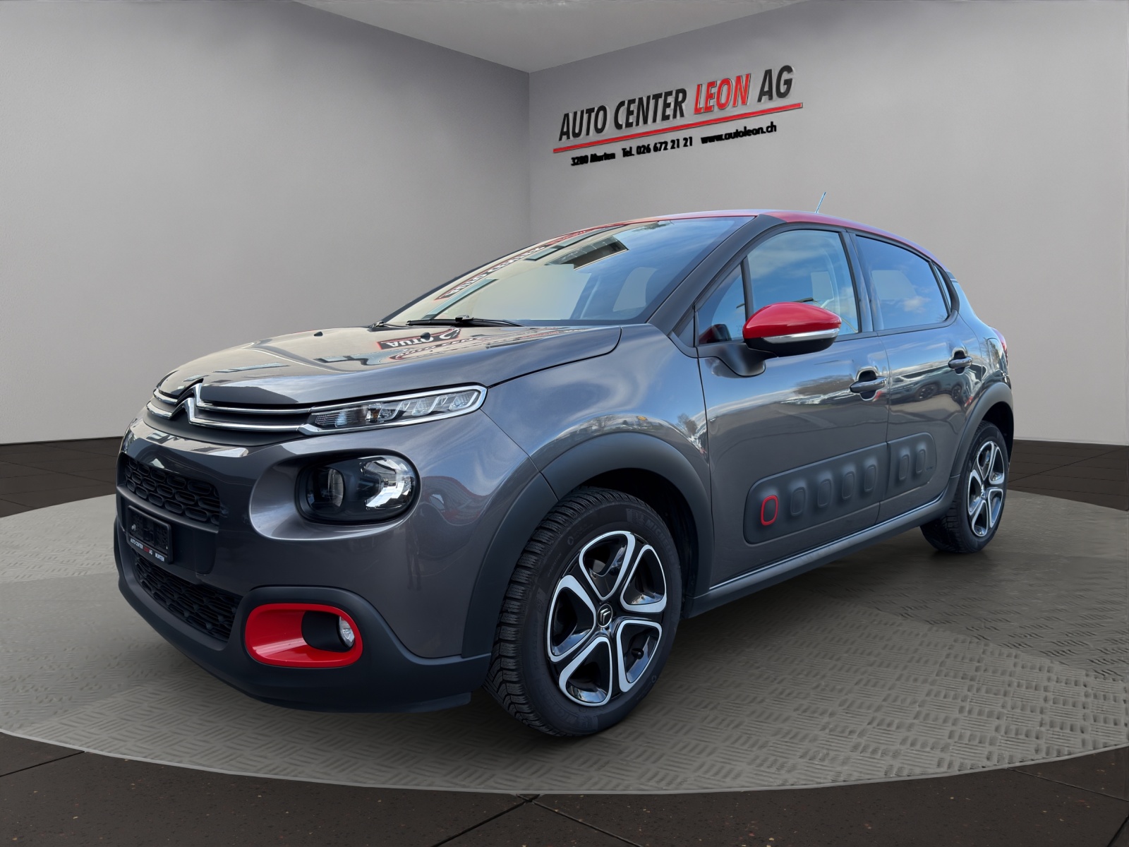 CITROEN C3 1.2i PureTech Shine-showroom-element-1