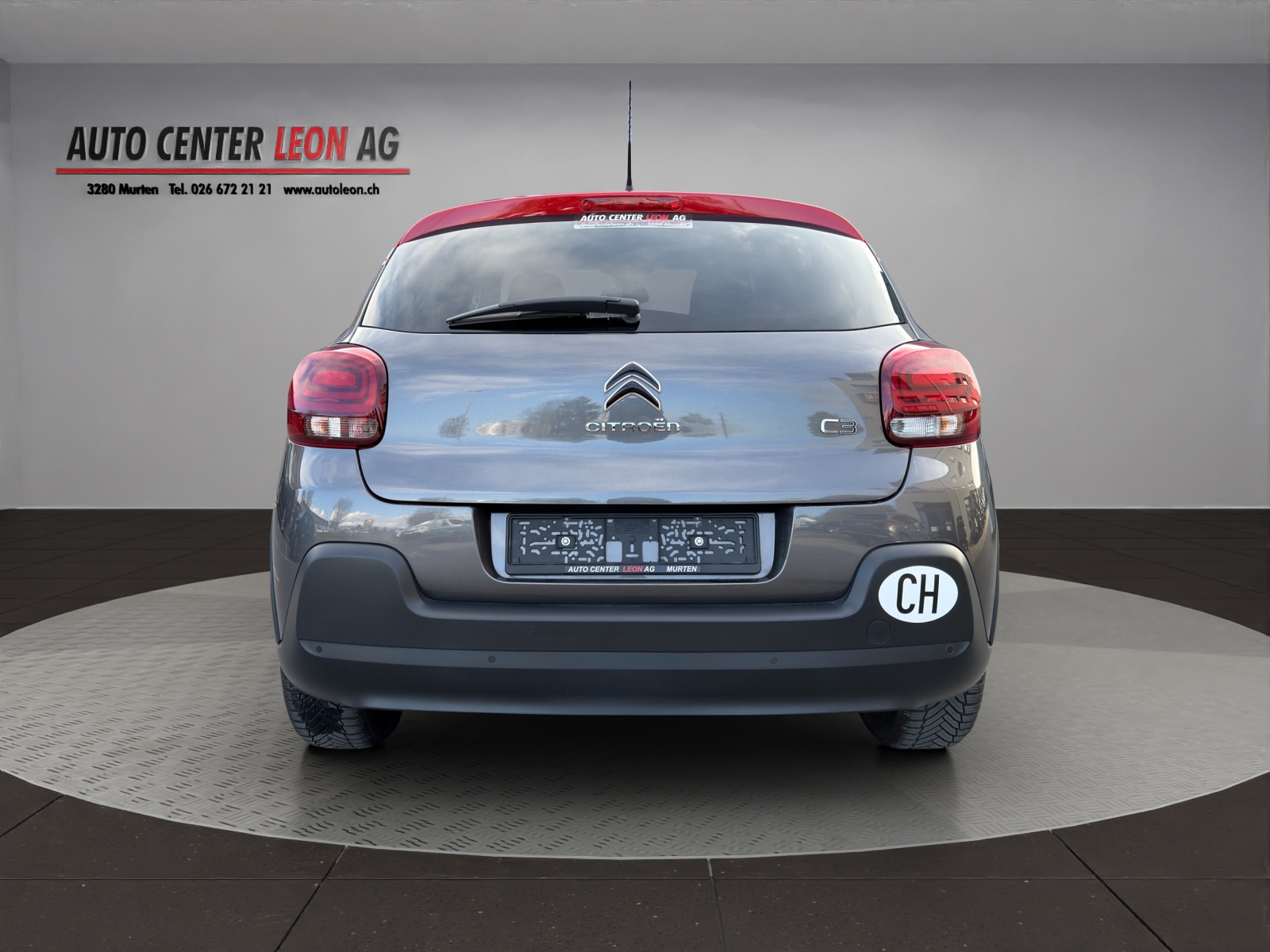 CITROEN C3 1.2i PureTech Shine-image-4