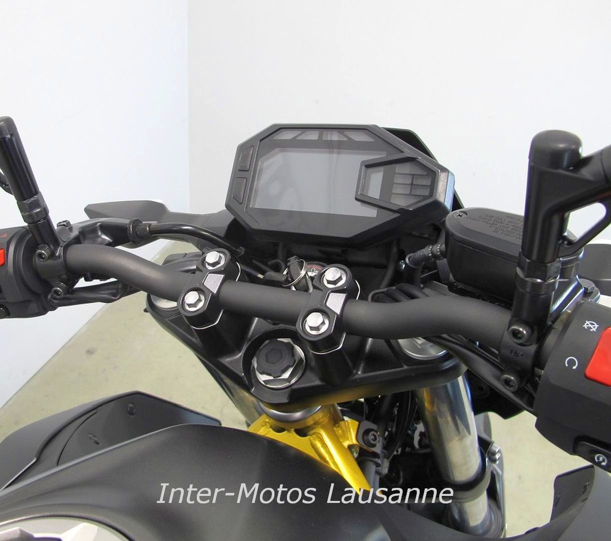 KAWASAKI Z500-image-6