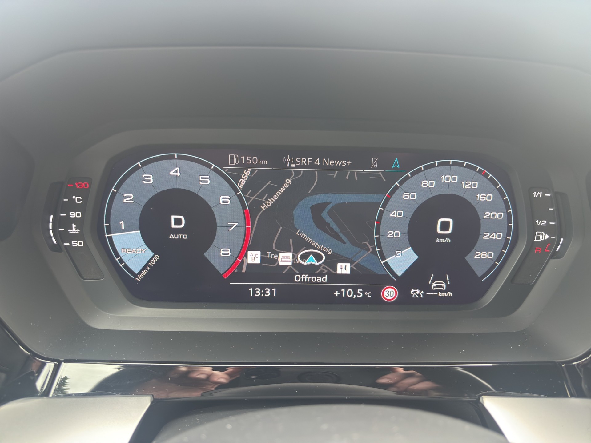 AUDI A3 Sportback 35 TFSI Attraction S-tronic-image-10