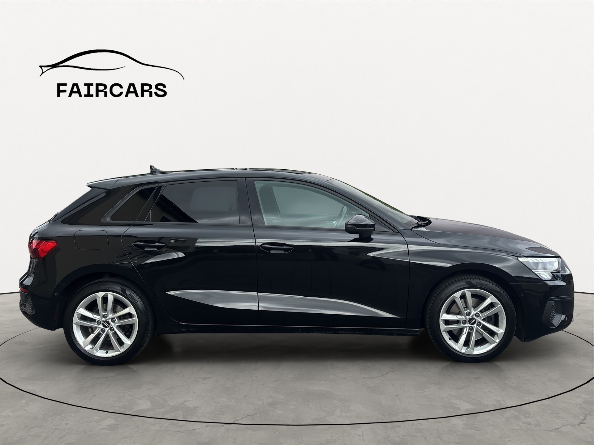 AUDI A3 Sportback 35 TFSI Attraction S-tronic-image-6