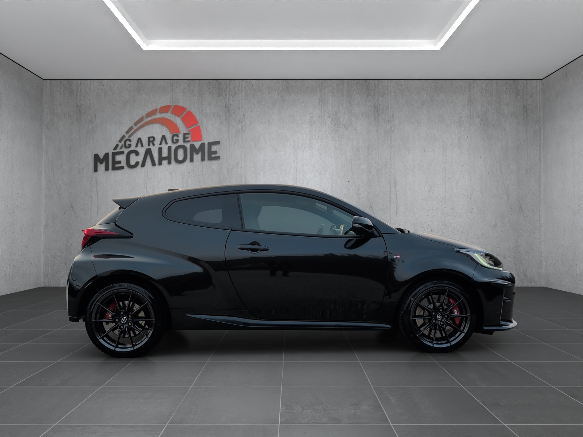 TOYOTA Yaris 1.6 GR Sport-image-6