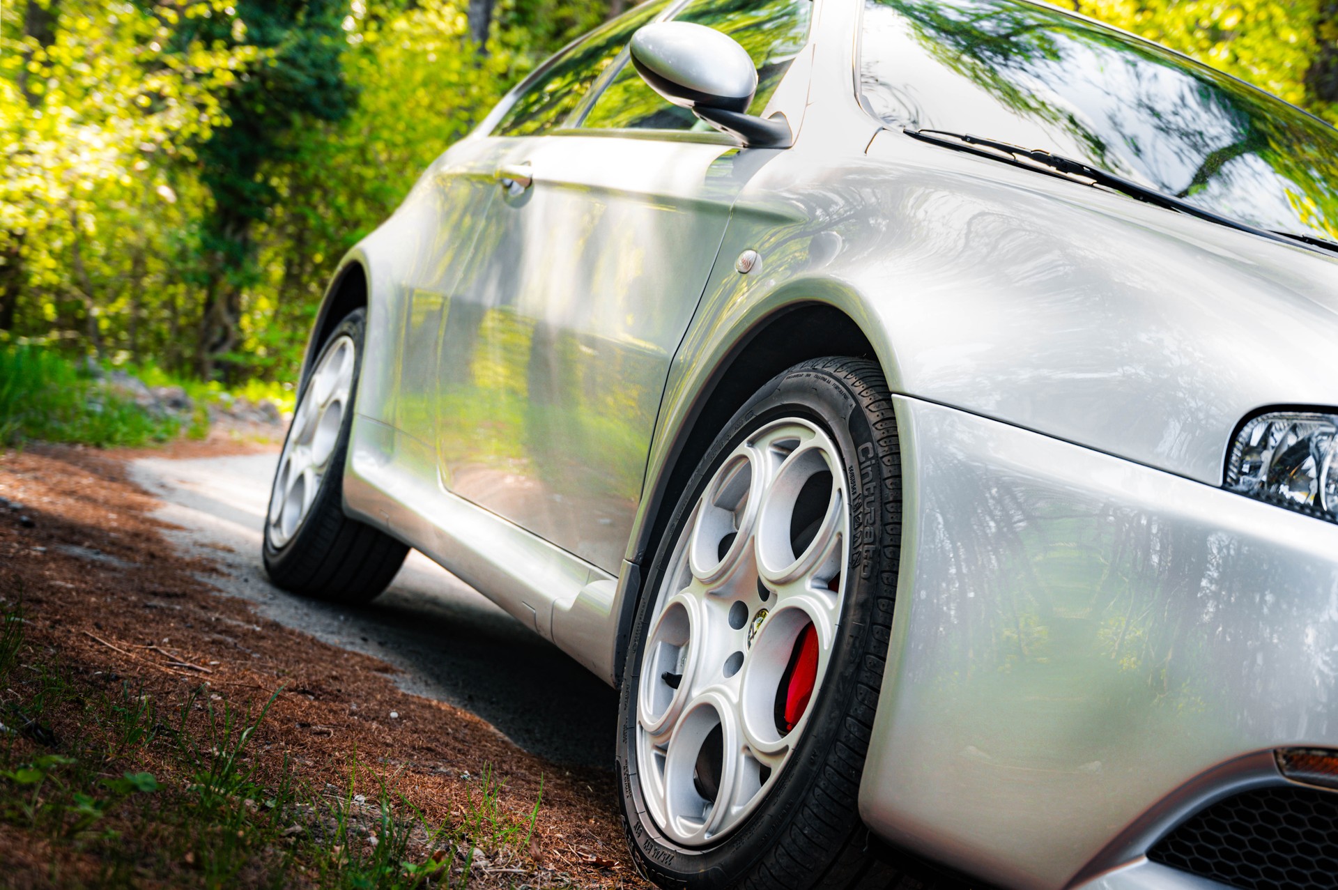 ALFA ROMEO 147 3.2 GTA-image-1