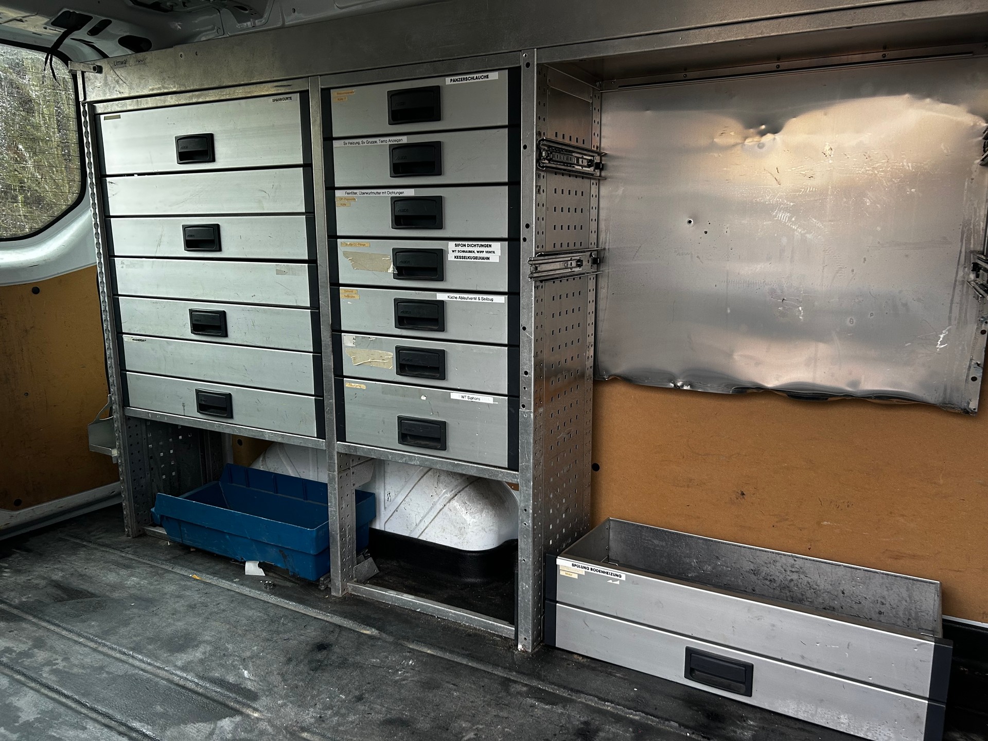 FORD Transit Custom 340 L1H1 Trend A-image-11