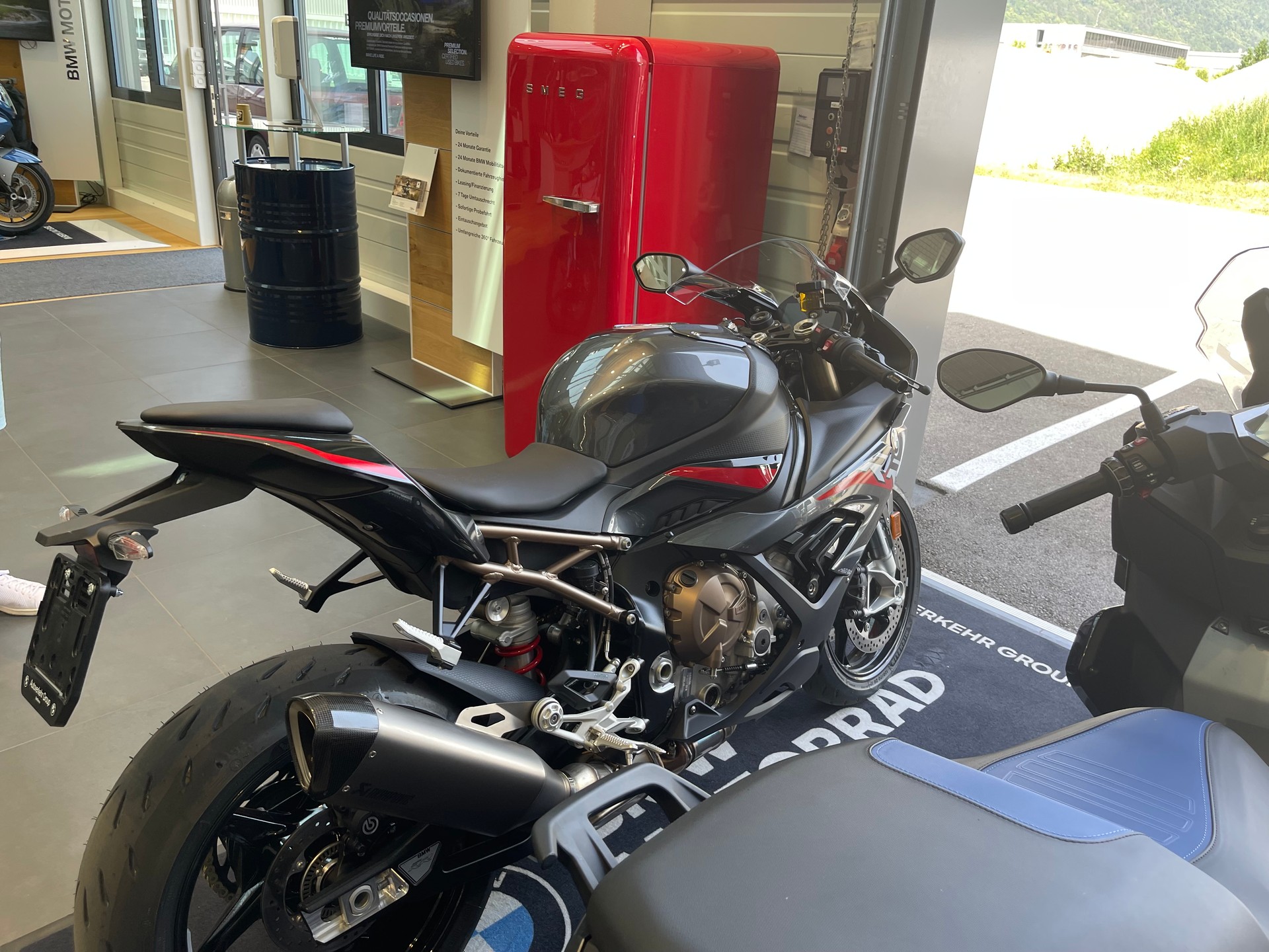 BMW S 1000 RR-image-4