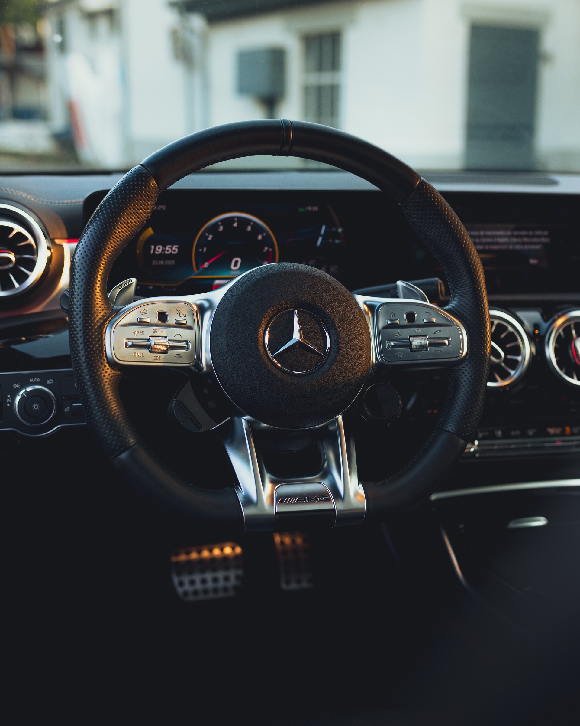 MERCEDES-BENZ CLA 45 S AMG 4matic+-image-7