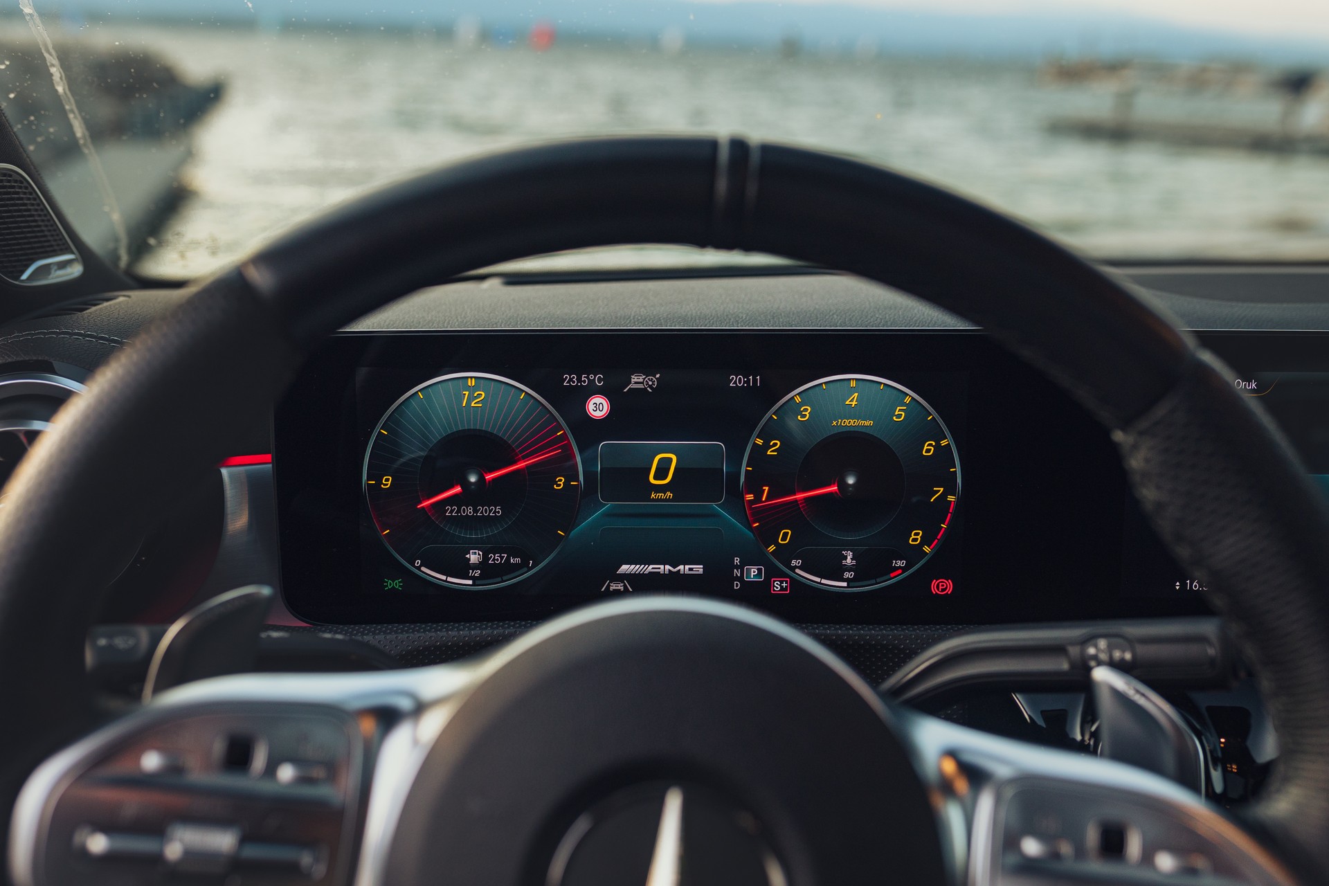 MERCEDES-BENZ CLA 45 S AMG 4matic+-image-8