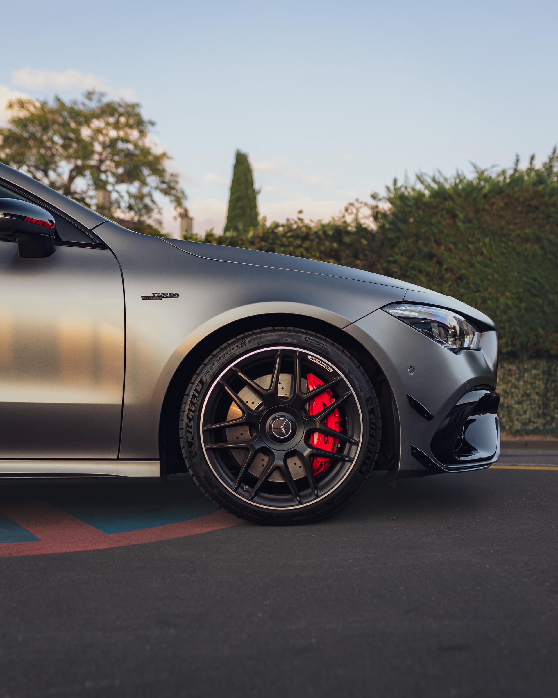 MERCEDES-BENZ CLA 45 S AMG 4matic+-image-4