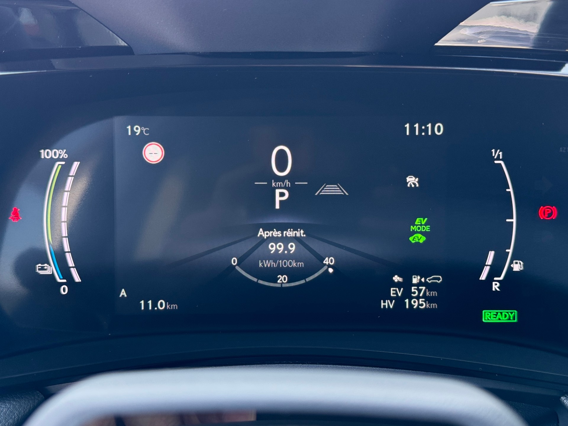 LEXUS NX 450h+ E-FOUR Comfort-image-15